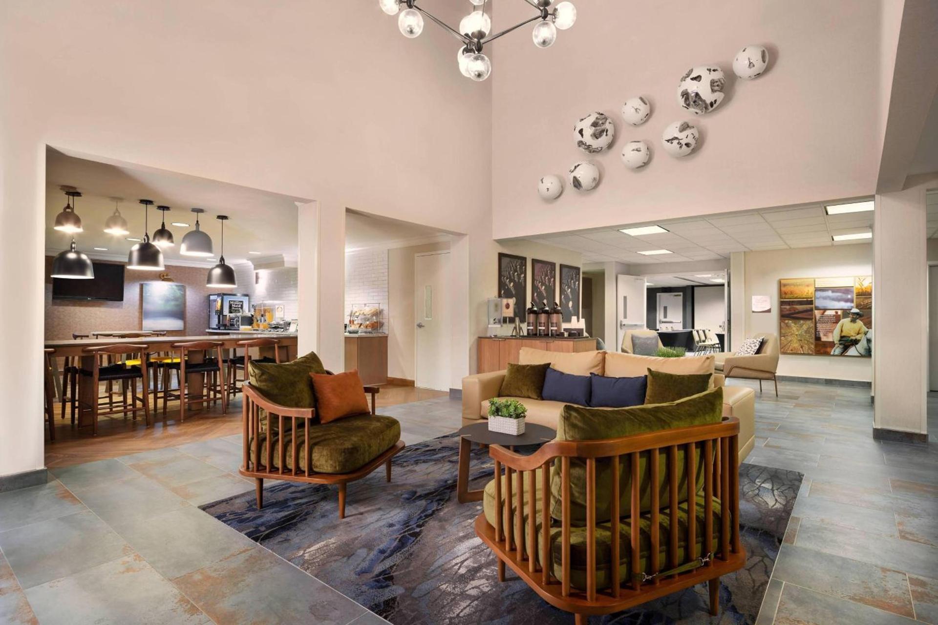 Fairfield Inn and Suites by Marriott Napa American Canyon photo 2