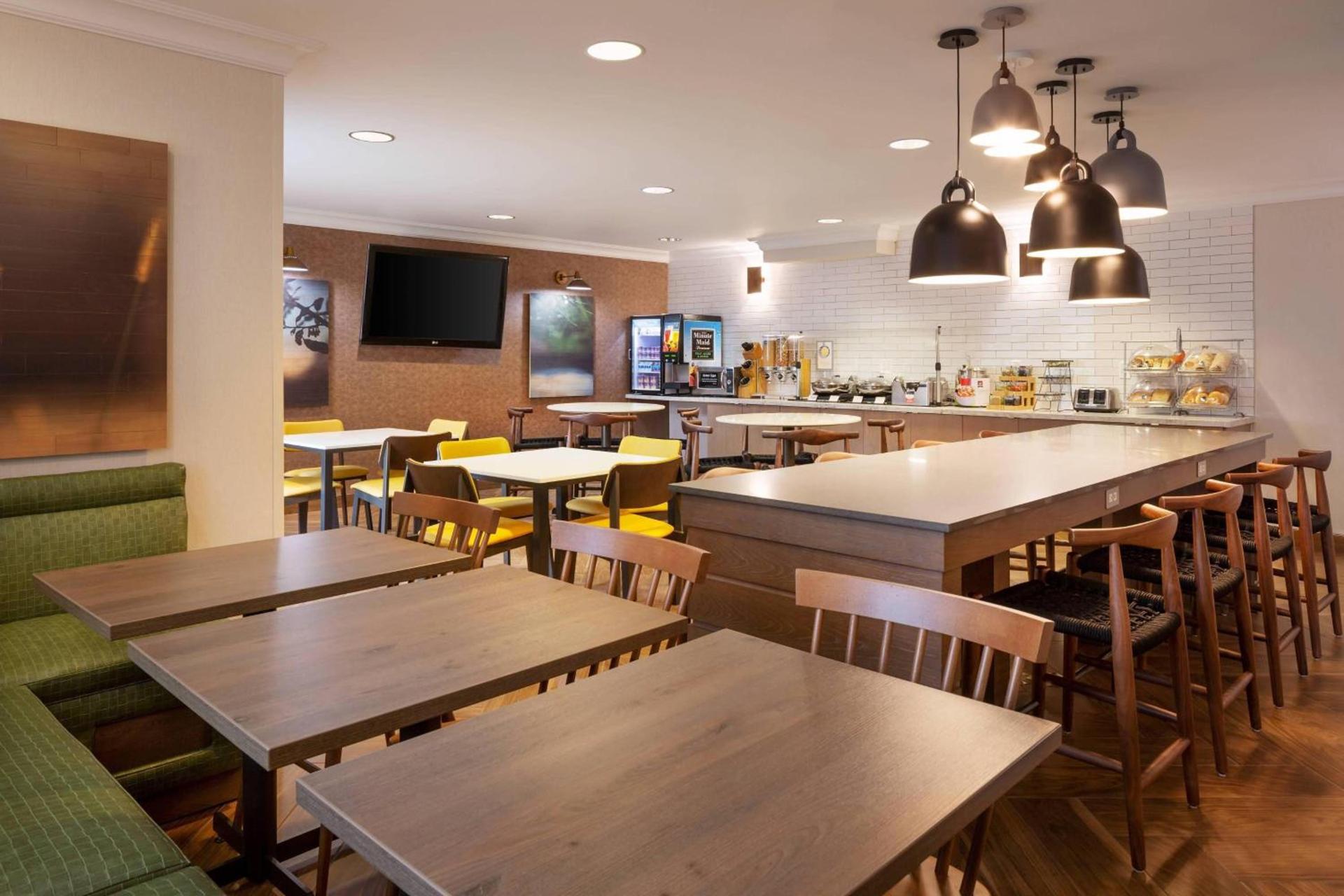 Fairfield Inn and Suites by Marriott Napa American Canyon photo 19