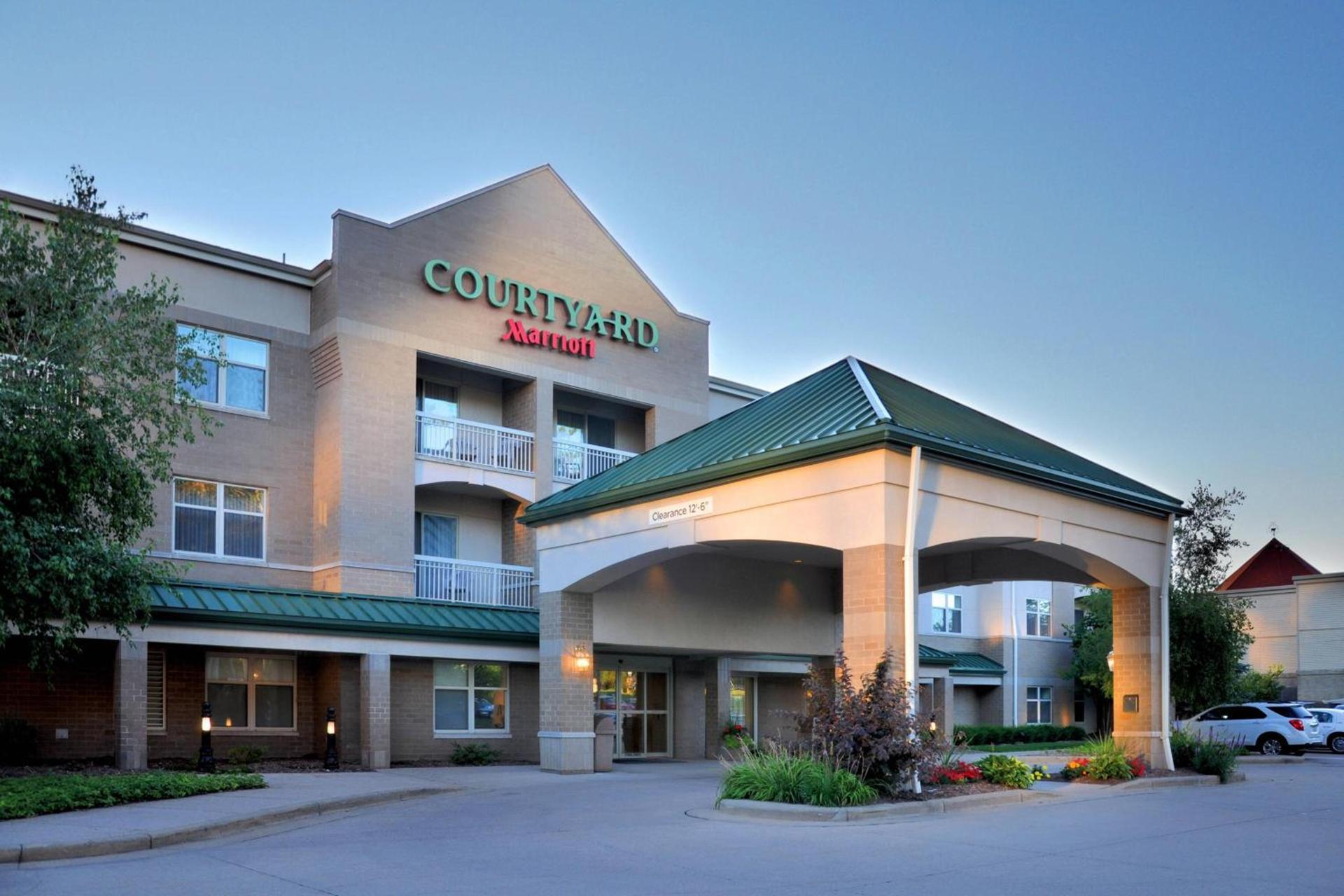 Courtyard Wausau — hotel in Wausau