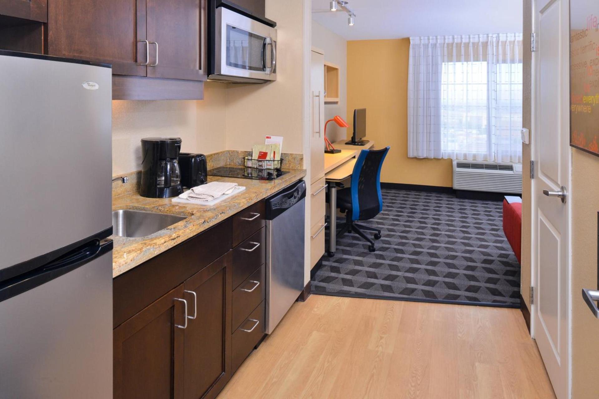 TownePlace Suites by Marriott Las Vegas Henderson photo 17