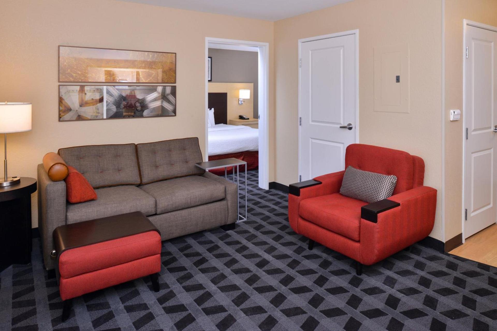 TownePlace Suites by Marriott Las Vegas Henderson photo 12