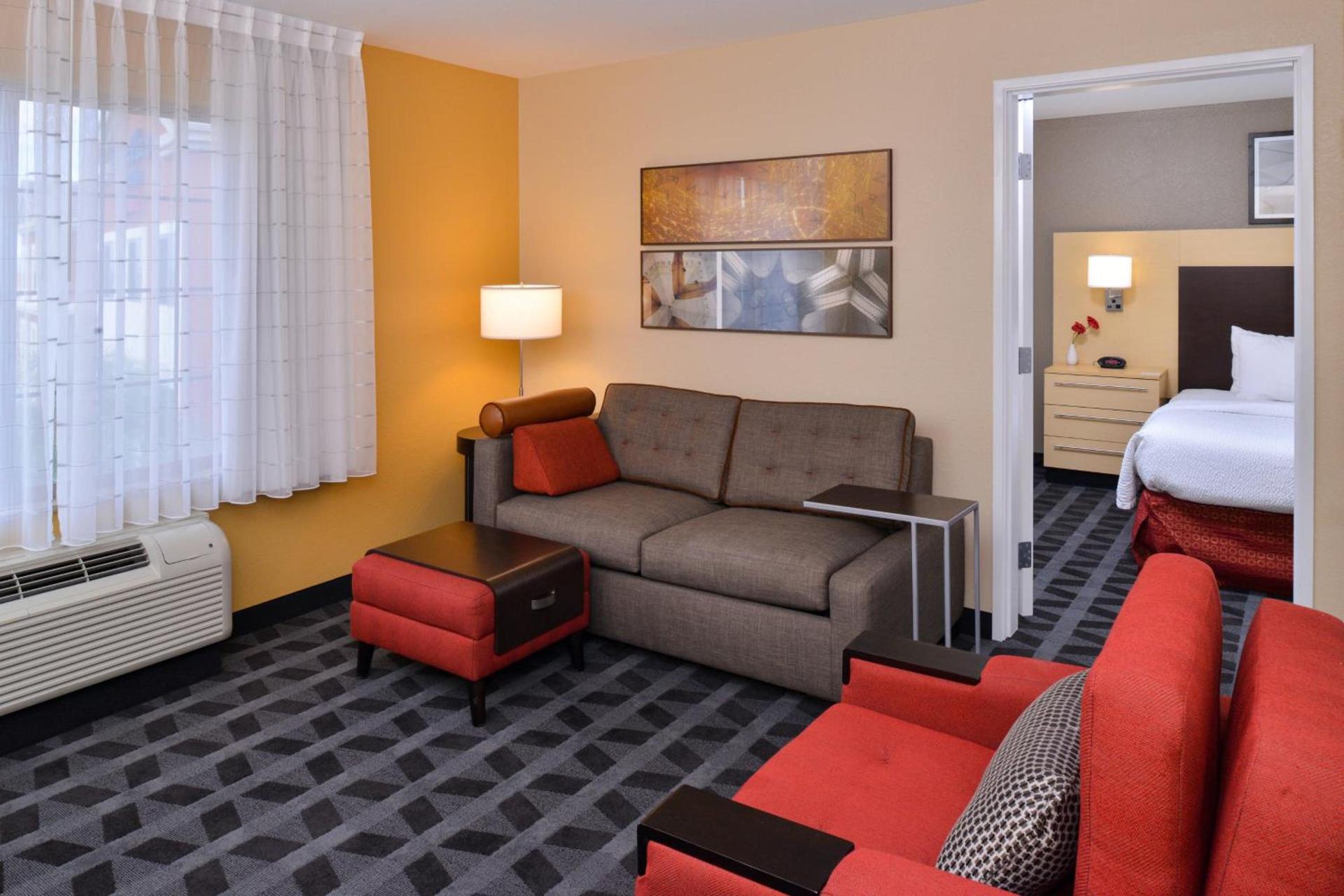 TownePlace Suites by Marriott Las Vegas Henderson photo 13