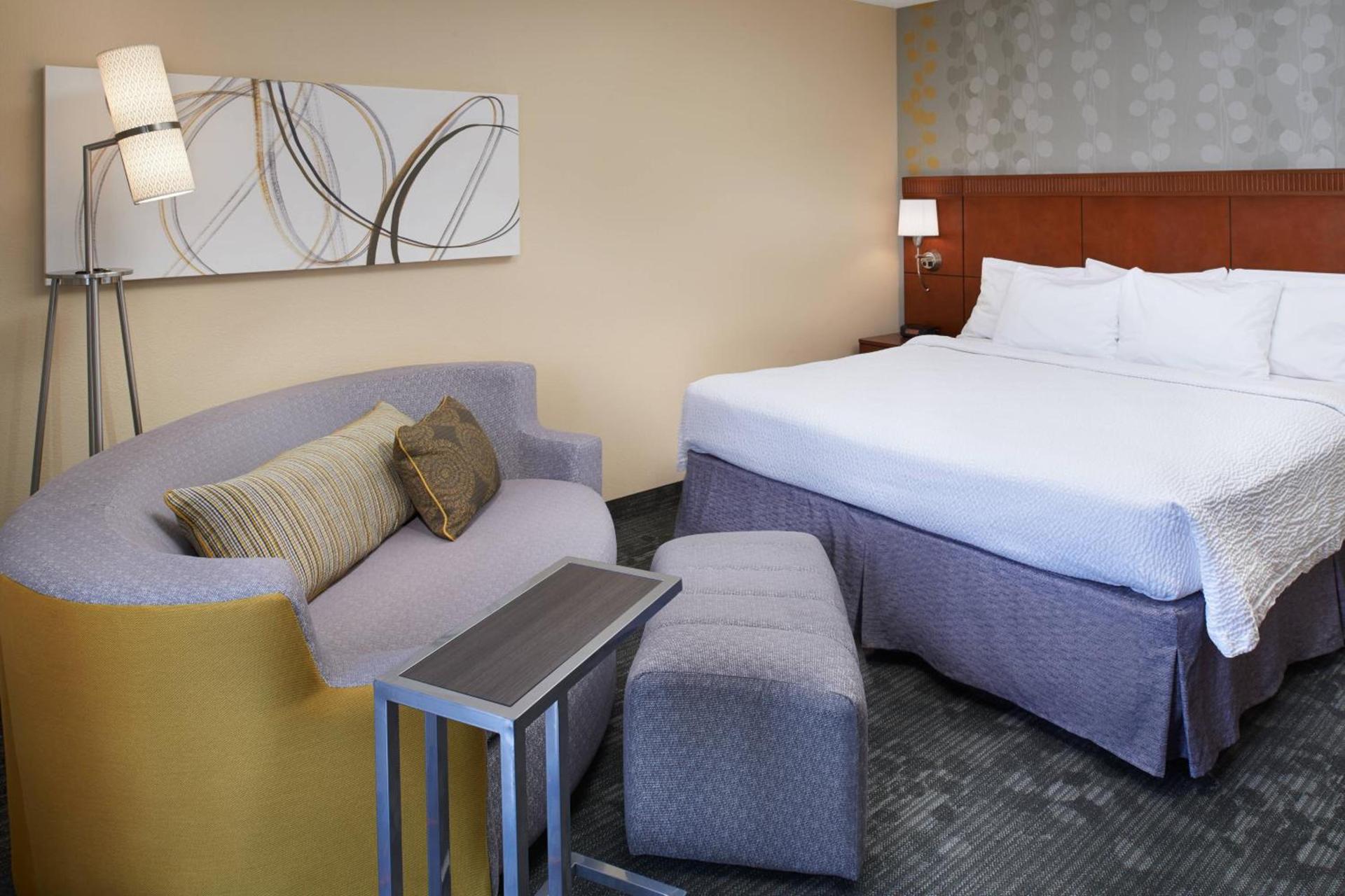 Courtyard by Marriott Rockford photo 7