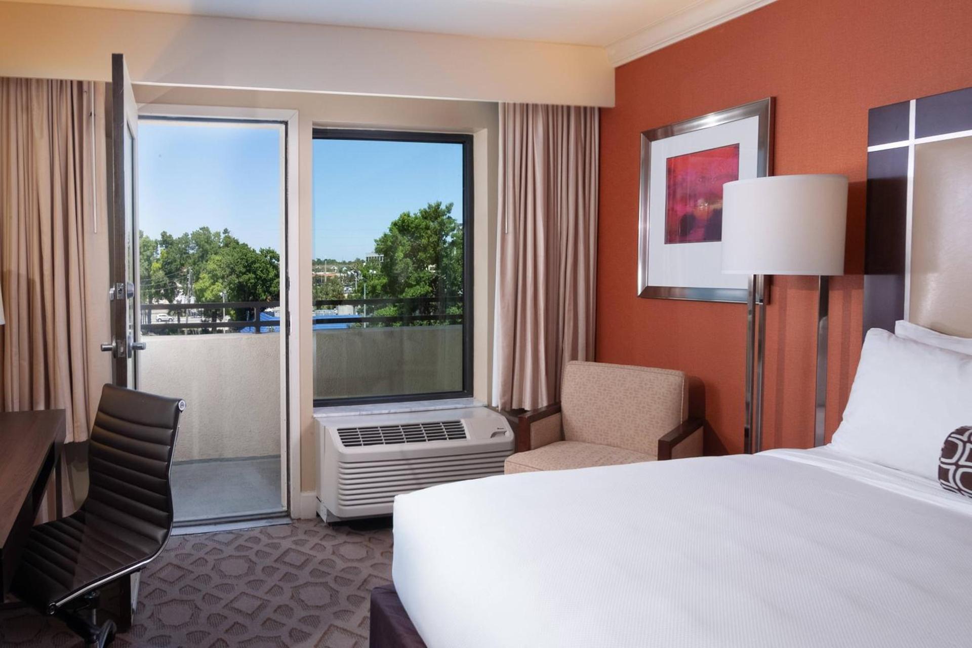 Delta Hotels by Marriott Orlando Lake Buena Vista photo 6