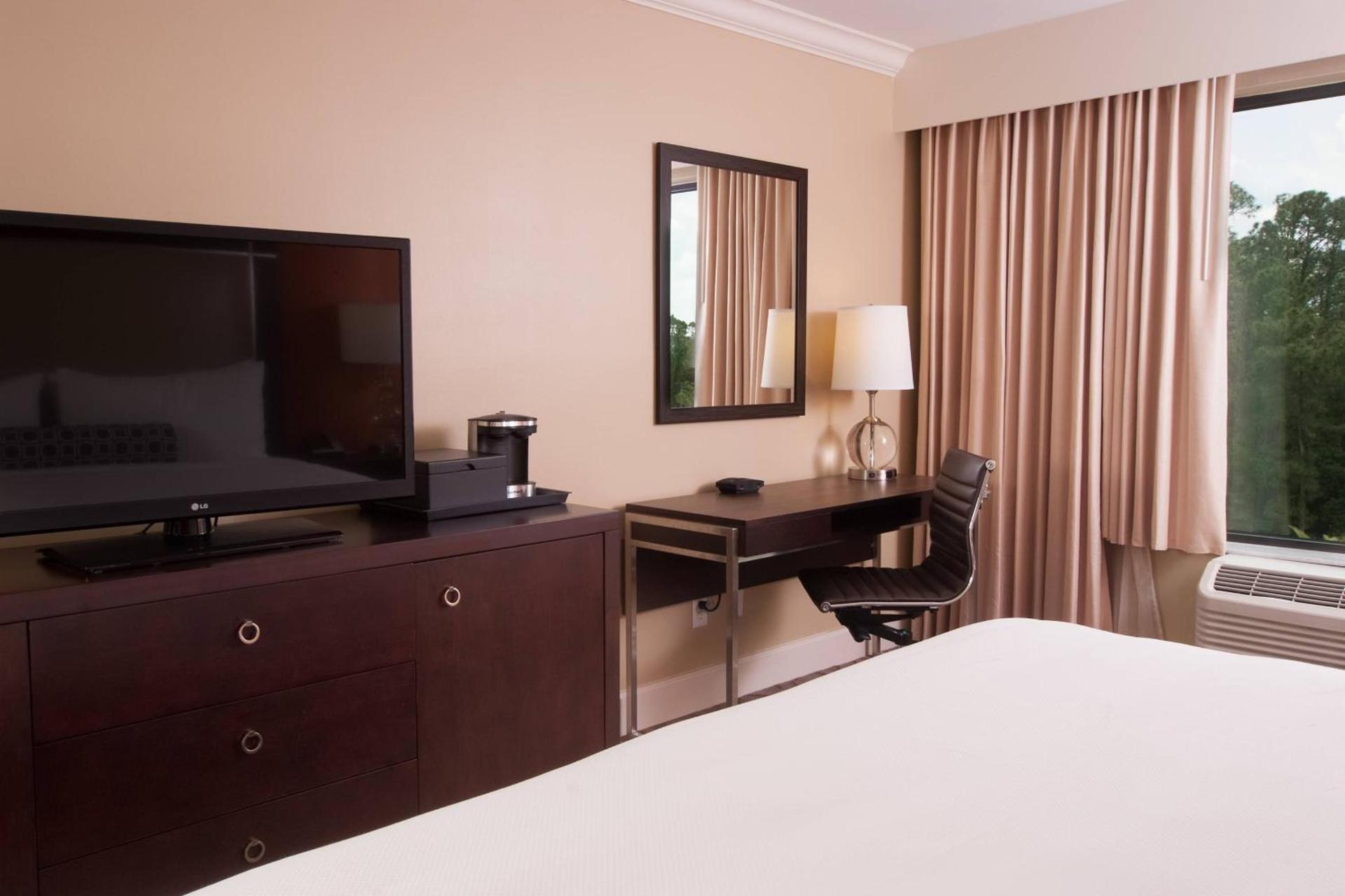 Delta Hotels by Marriott Orlando Lake Buena Vista photo 10