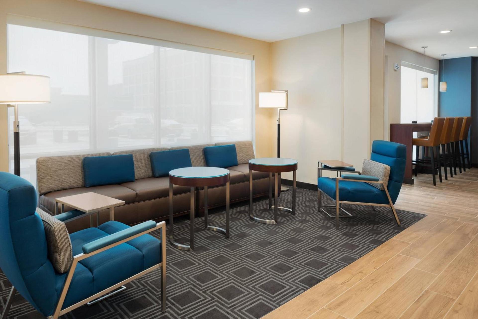 TownePlace Suites by Marriott Dubuque Downtown photo 4
