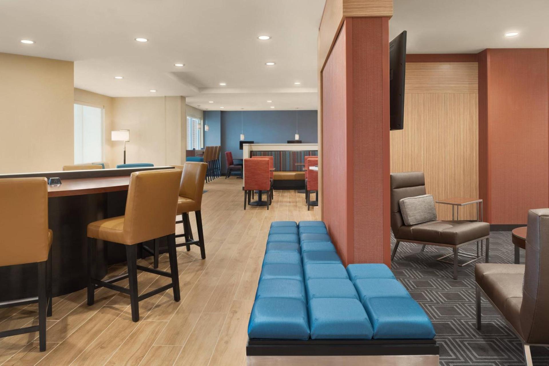 TownePlace Suites by Marriott Dubuque Downtown photo 5