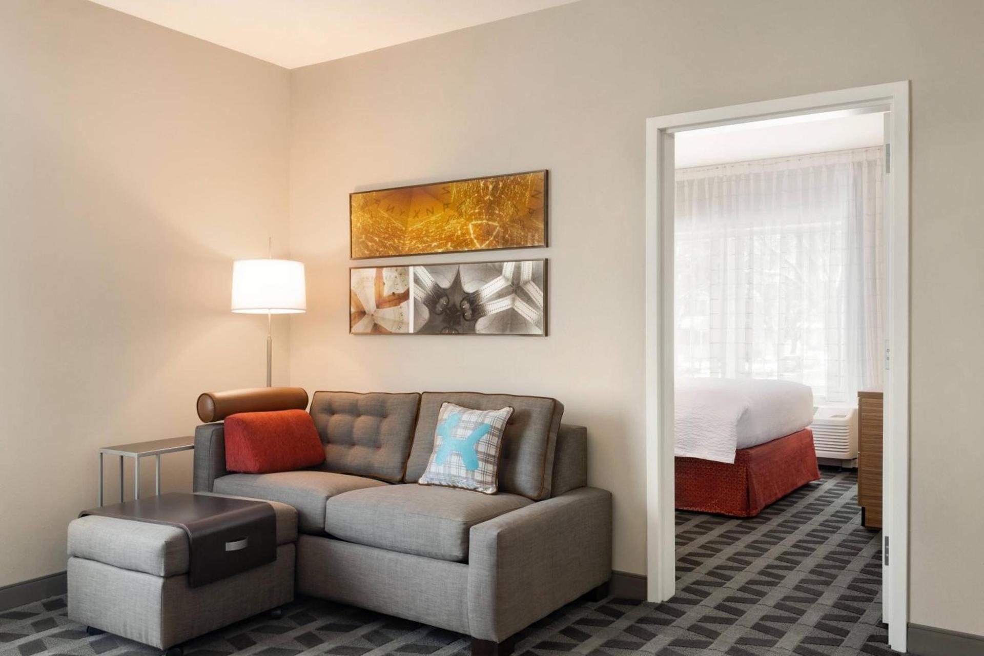 TownePlace Suites by Marriott Dubuque Downtown photo 9