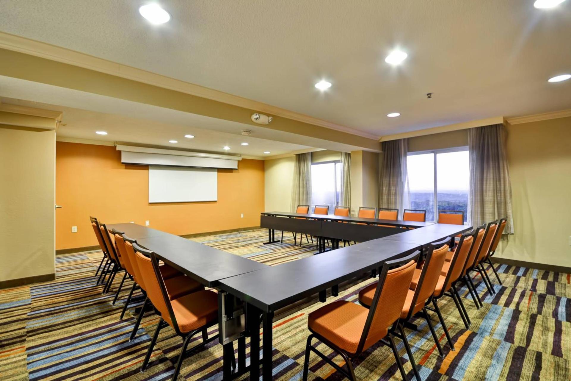 Fairfield Inn & Suites by Marriott Atlanta Vinings/Galleria photo 33