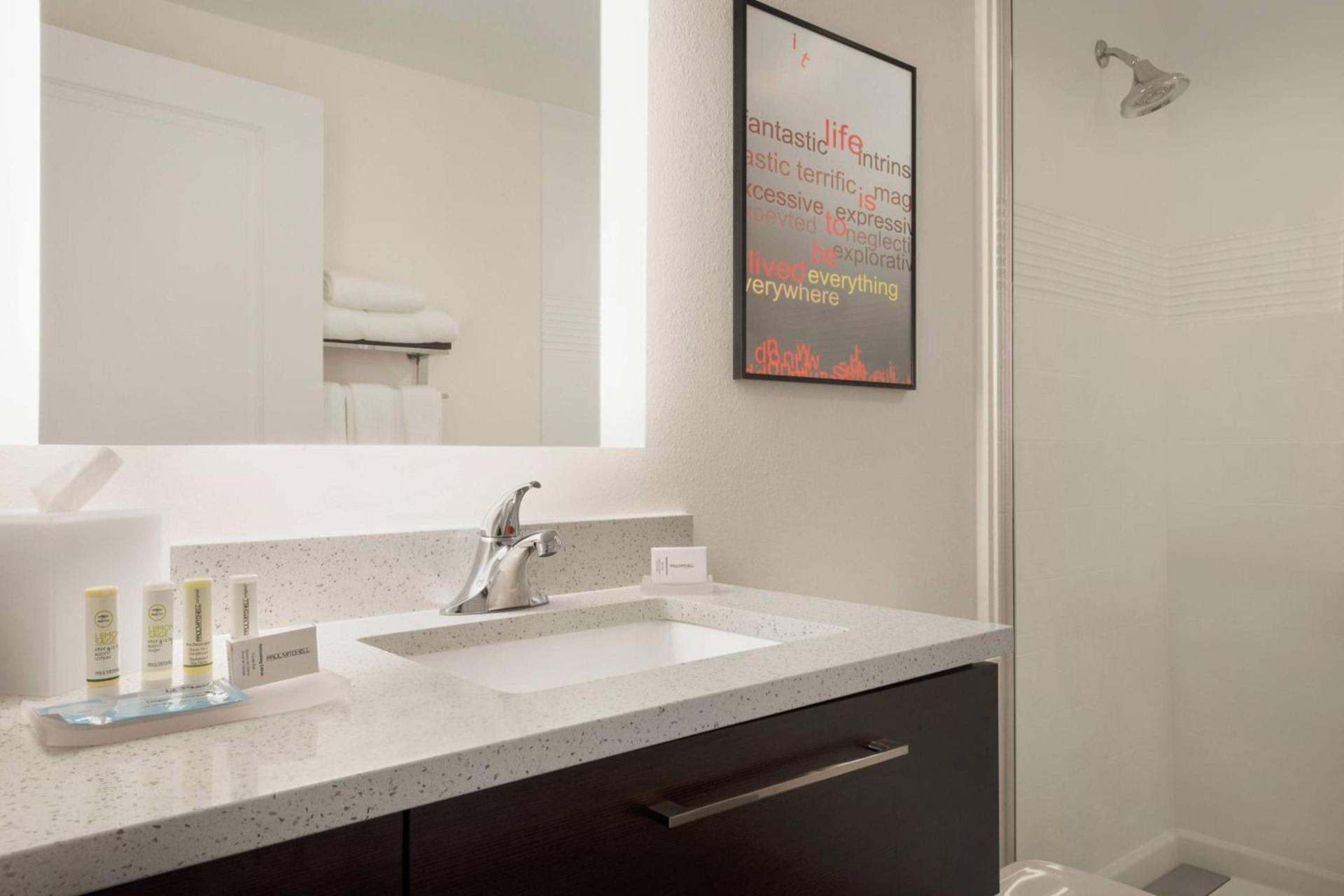 TownePlace Suites by Marriott Dubuque Downtown photo 17