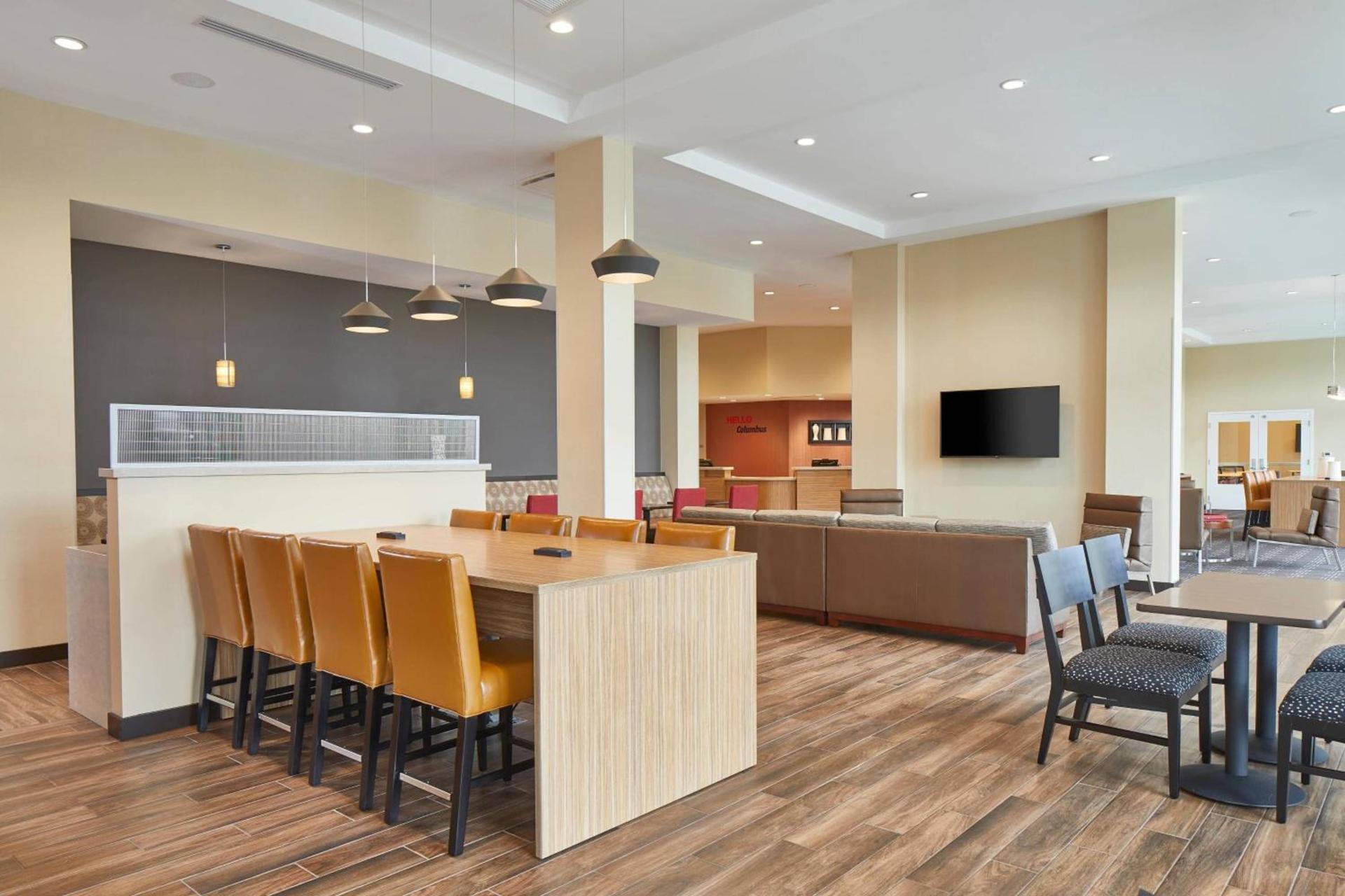 TownePlace Suites by Marriott Columbus North - OSU photo 5