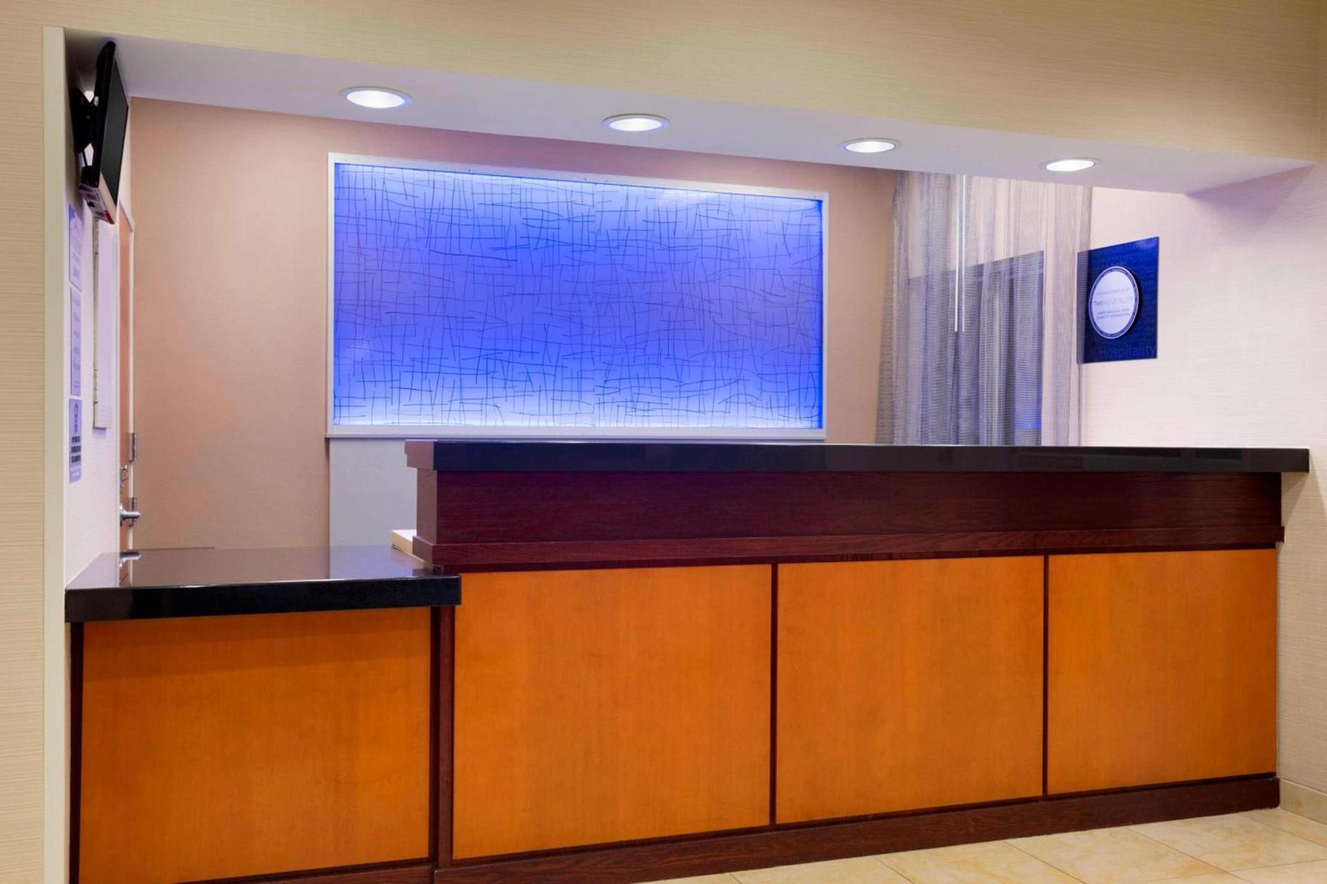 Fairfield Inn & Suites Fort Worth University Drive photo 3