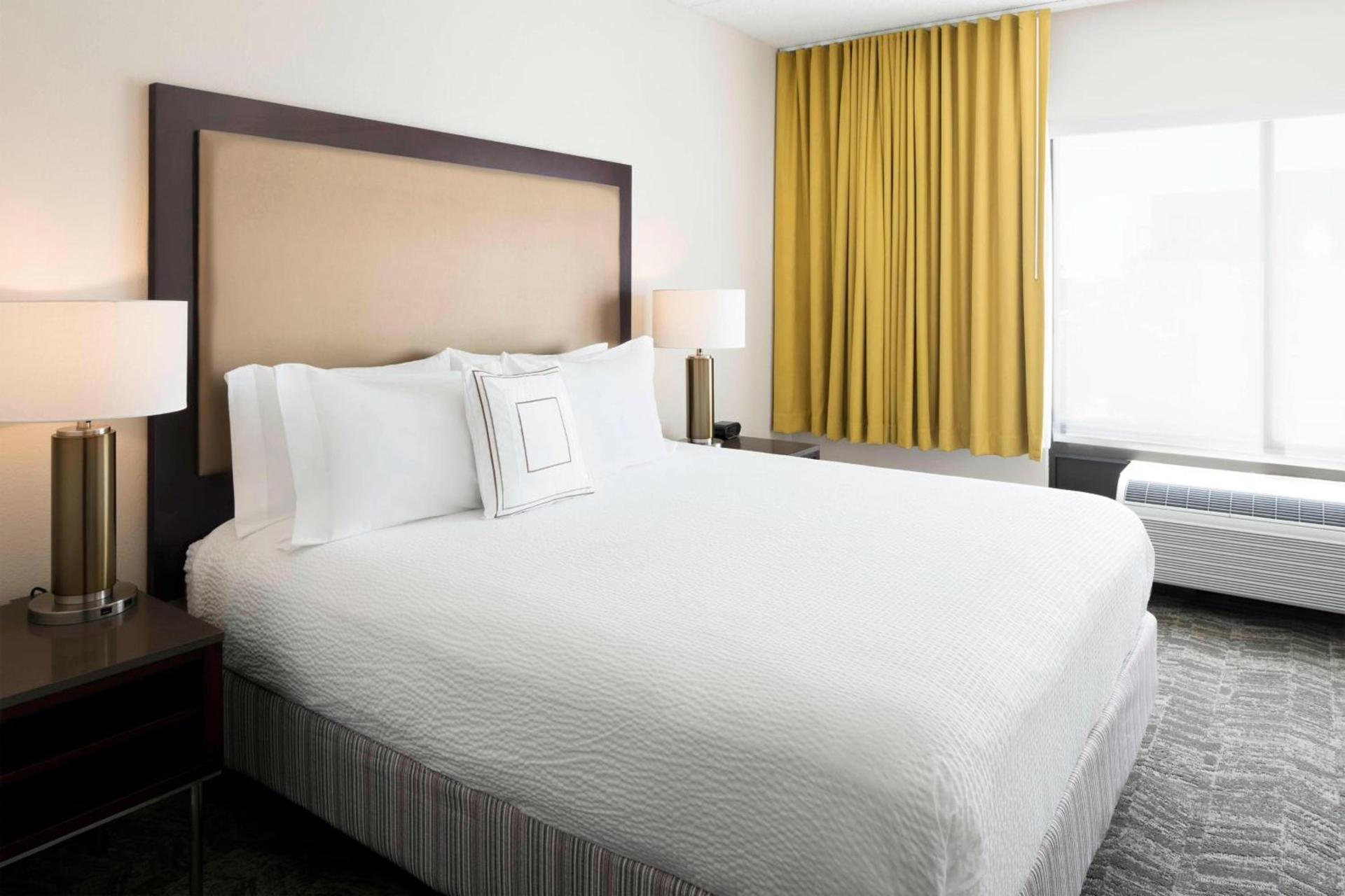 SpringHill Suites Austin Round Rock photo 5
