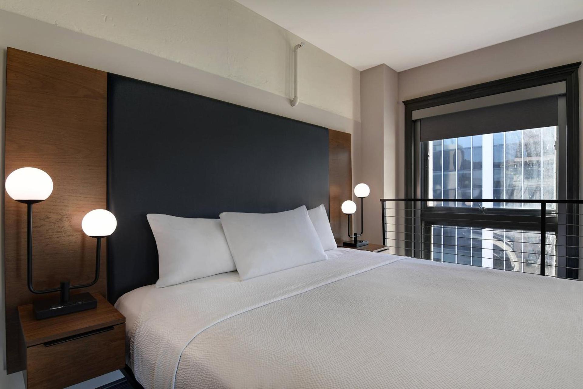 Courtyard by Marriott Cincinnati Downtown photo 22