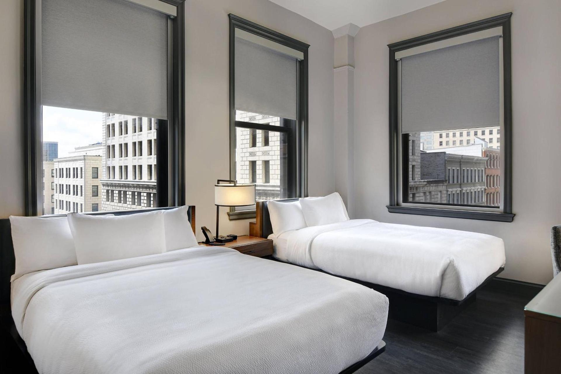 Courtyard by Marriott Cincinnati Downtown photo 5