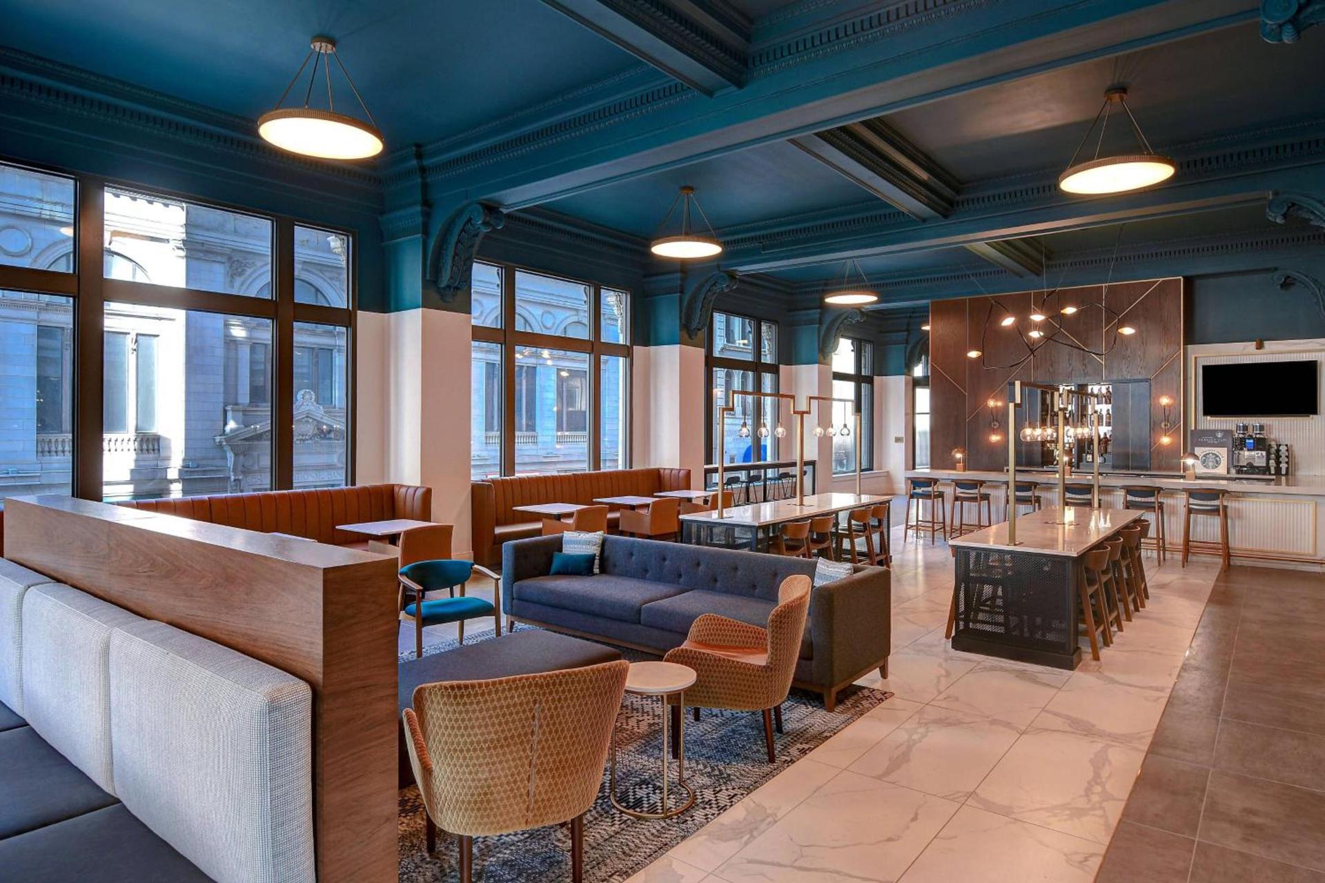 Courtyard by Marriott Cincinnati Downtown photo 35