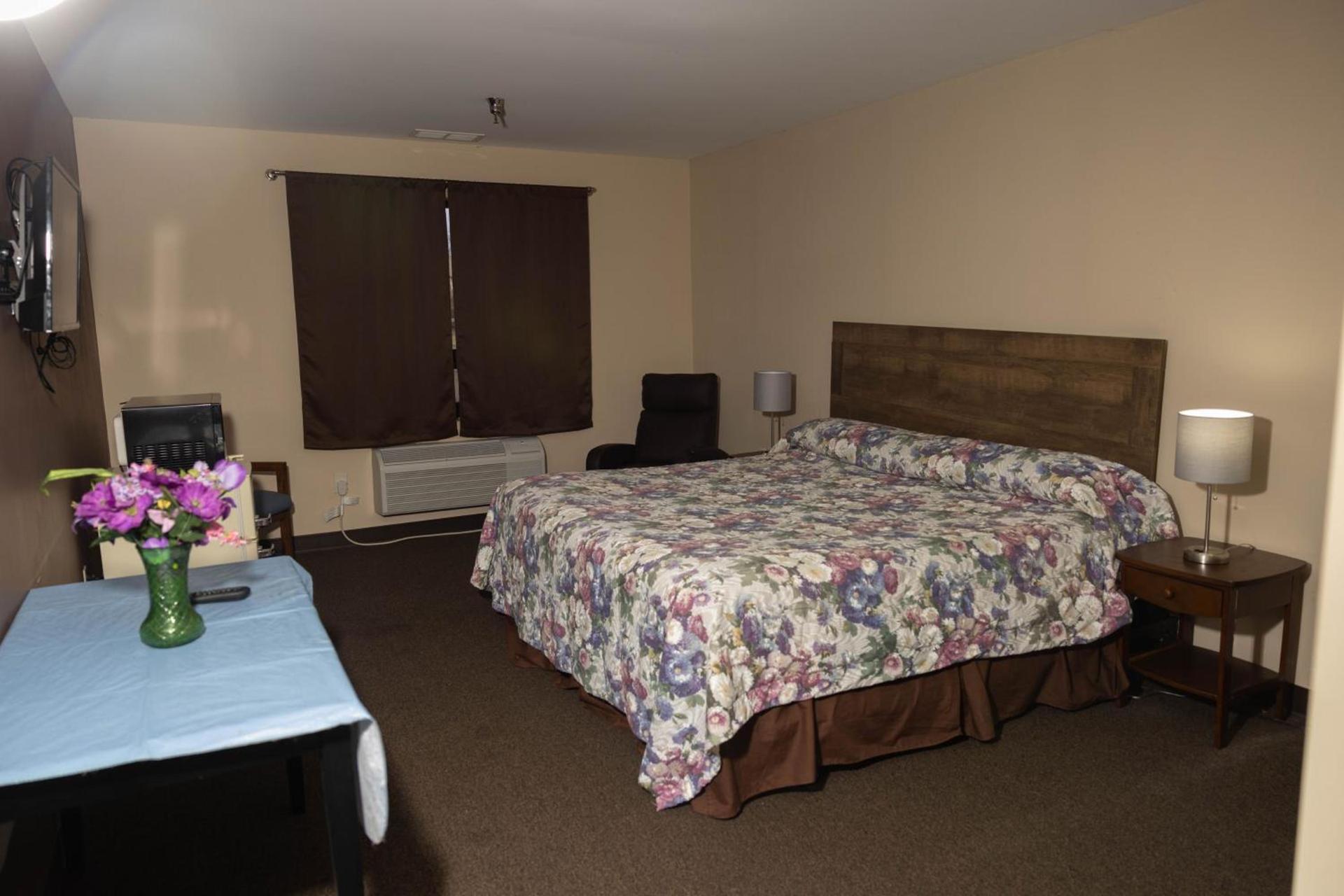 Lafayette Inn photo 36