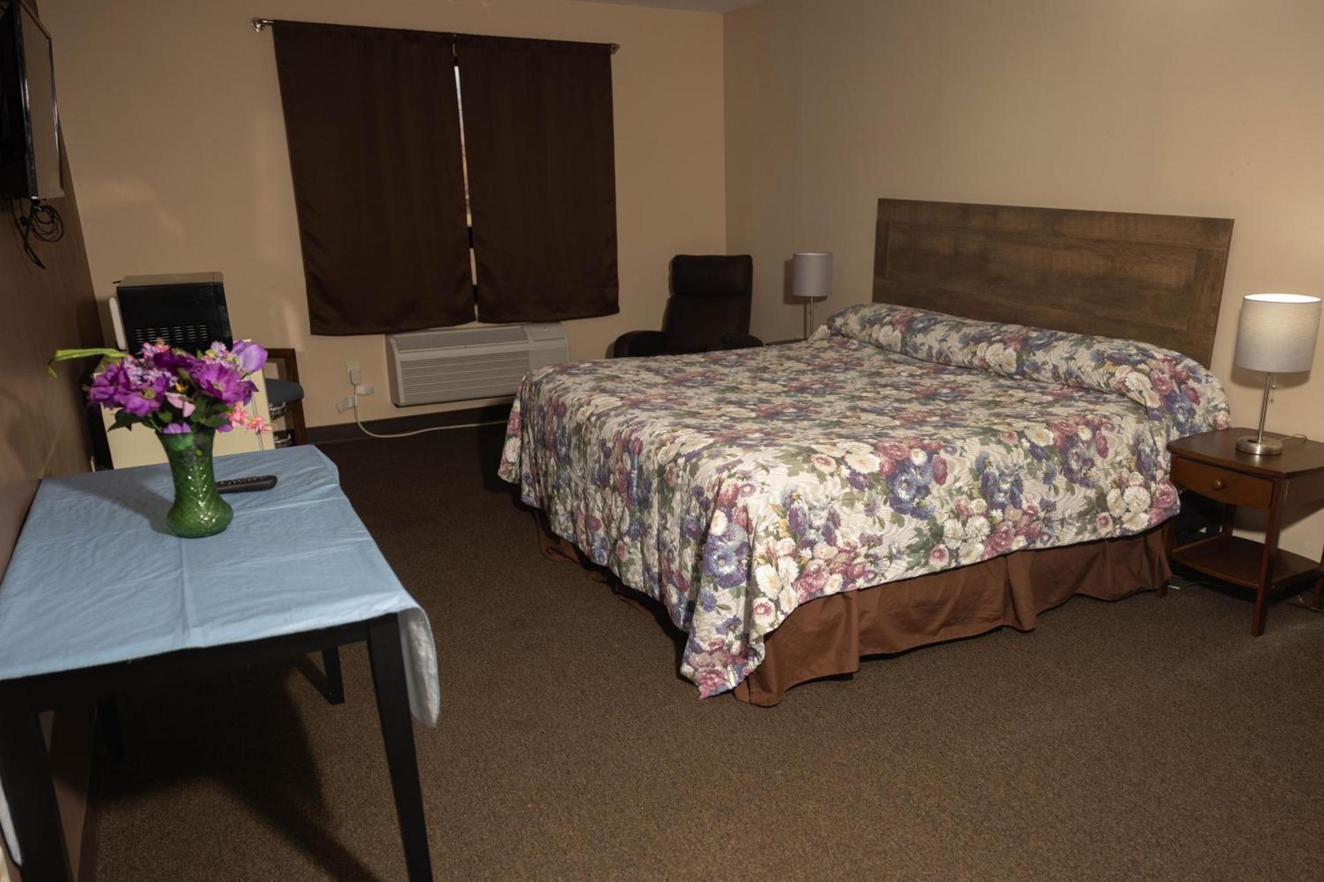 Lafayette Inn photo 12