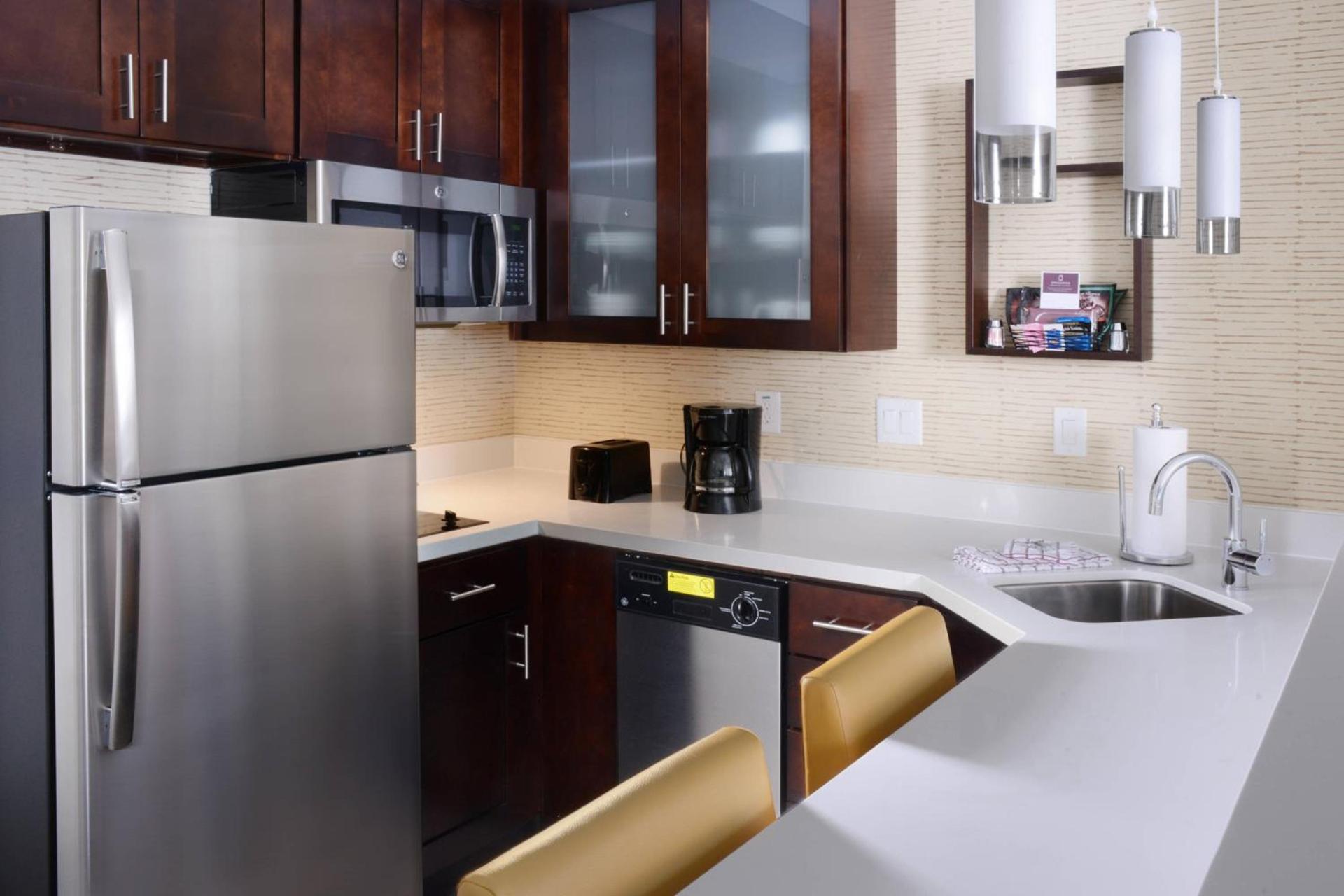 Residence Inn by Marriott Houston Pasadena photo 9