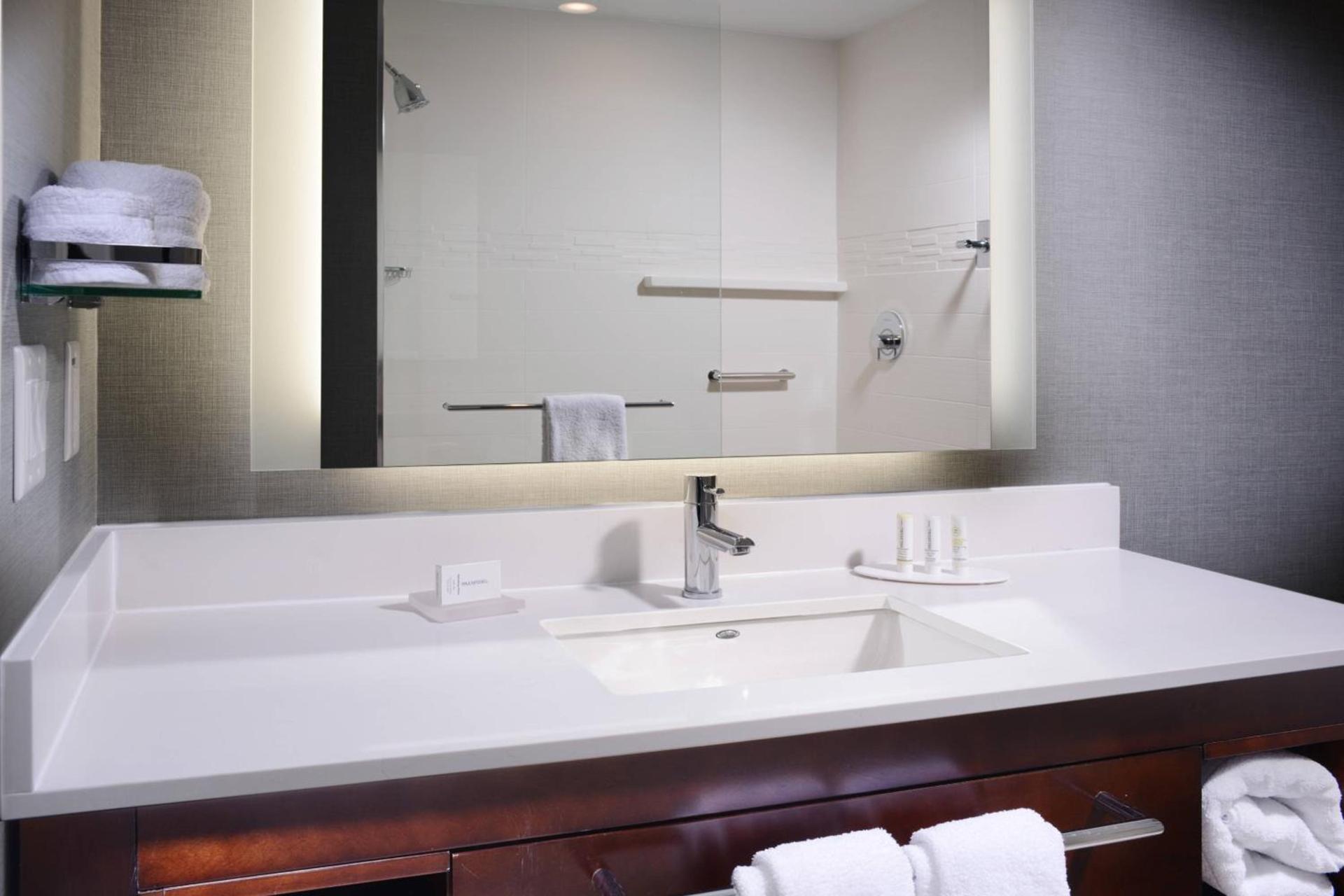 Residence Inn by Marriott Houston Pasadena photo 11