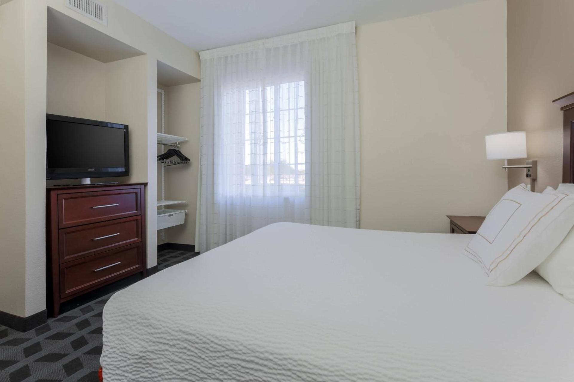 TownePlace Suites El Centro photo 16