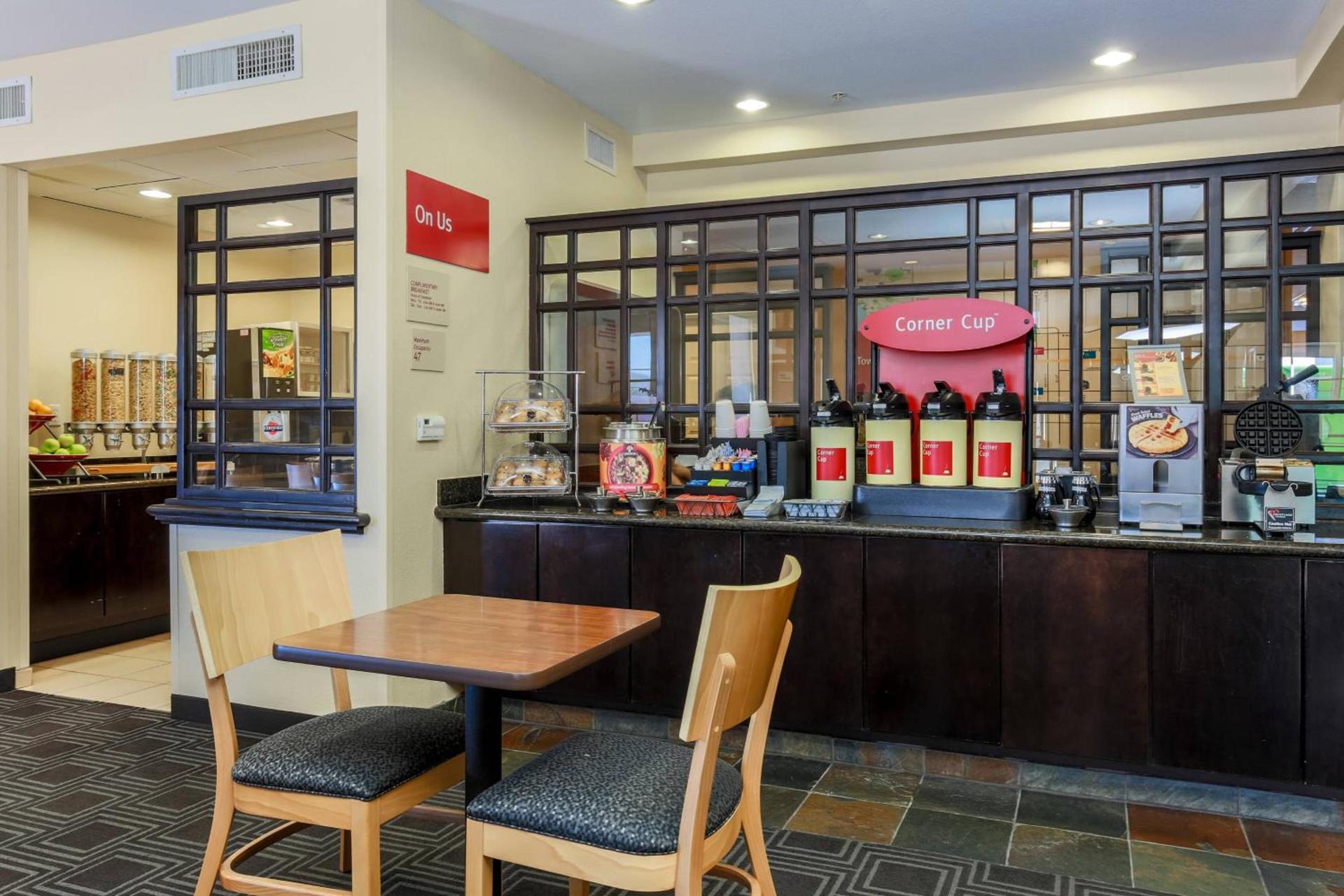 TownePlace Suites El Centro photo 9