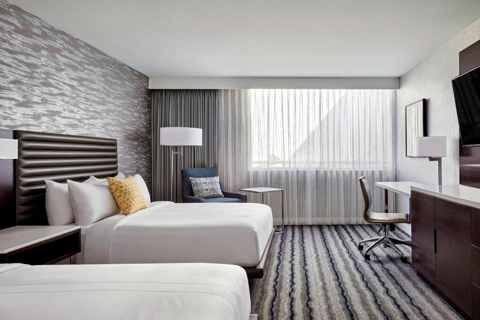 Ventura Beach Marriott photo 12