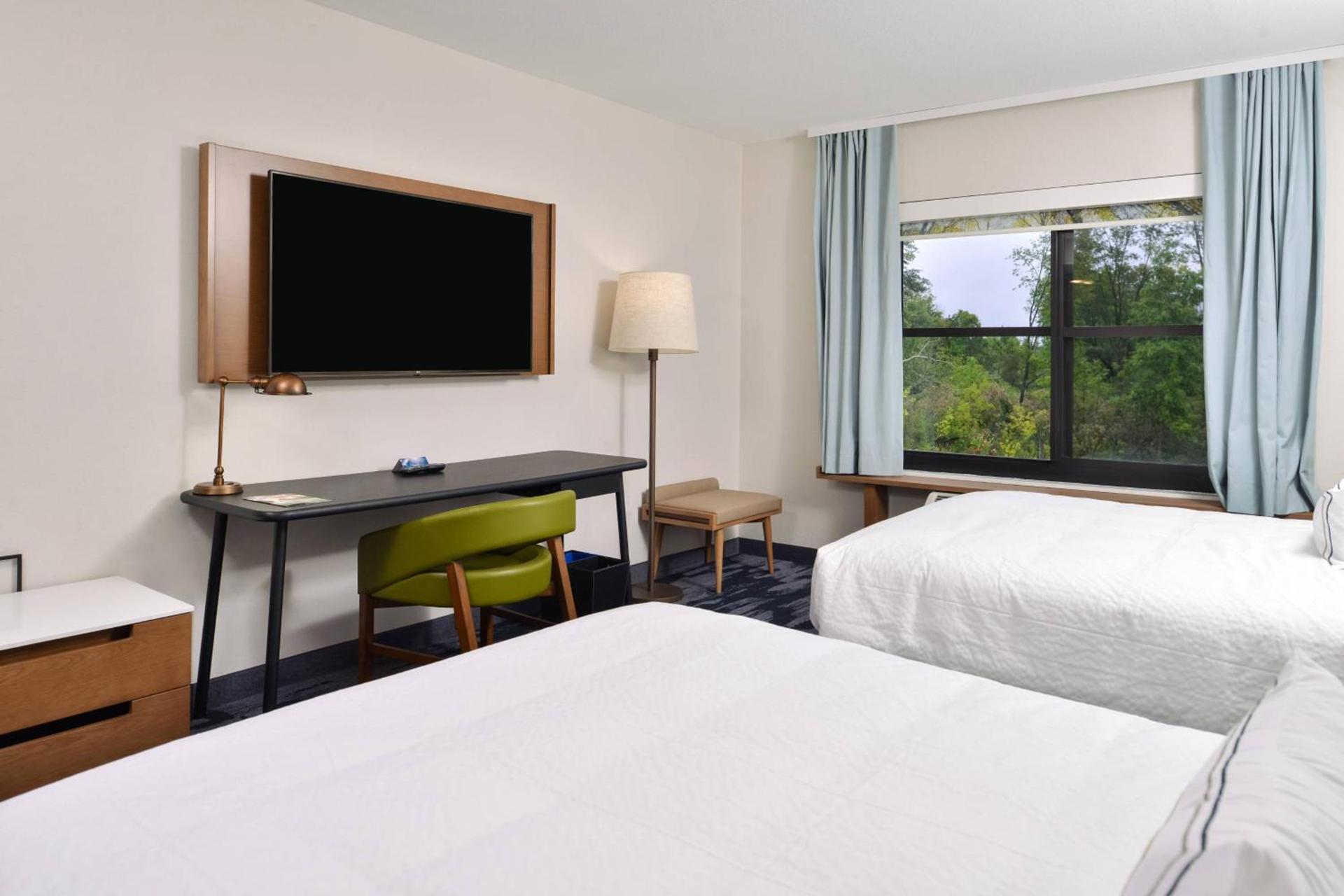 Fairfield Inn & Suites by Marriott Canton photo 5