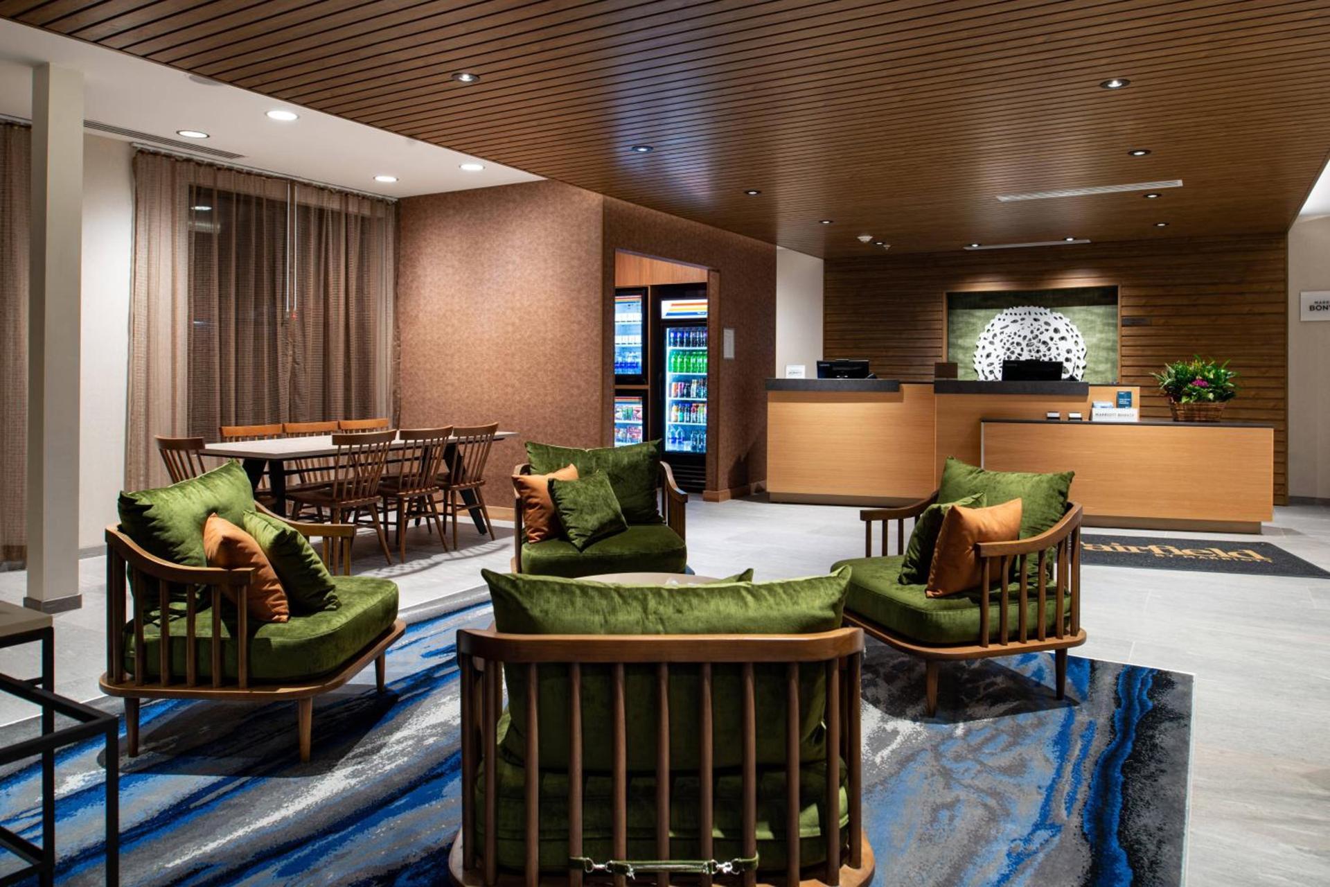 Fairfield Inn & Suites by Marriott Canton photo 3