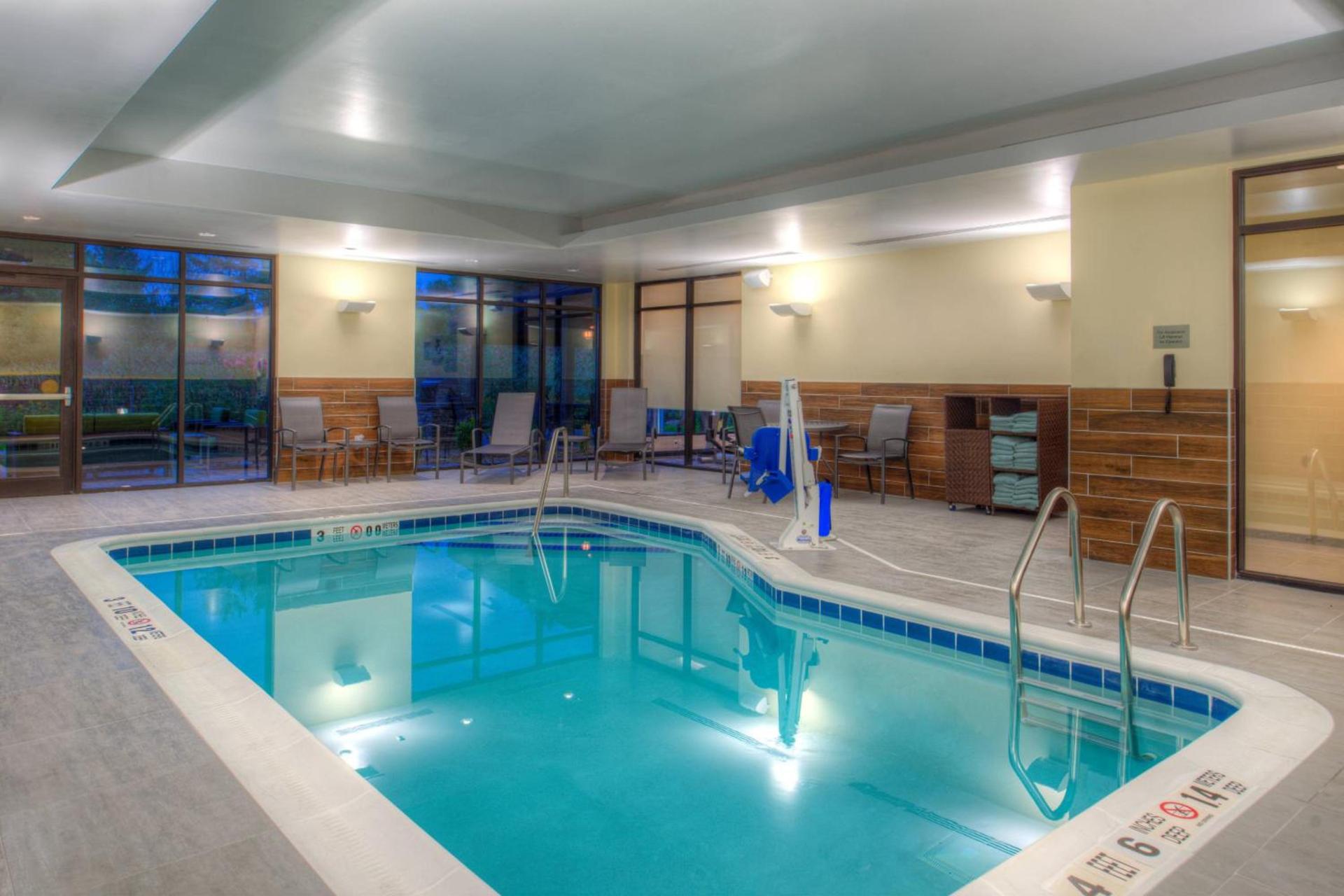 Fairfield Inn & Suites by Marriott Canton photo 27