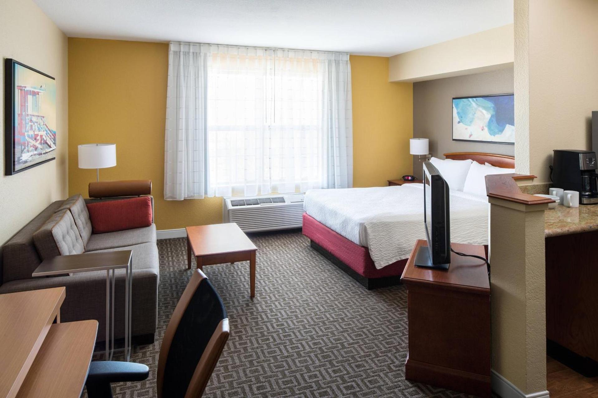 TownePlace Suites Los Angeles LAX Manhattan Beach photo 4