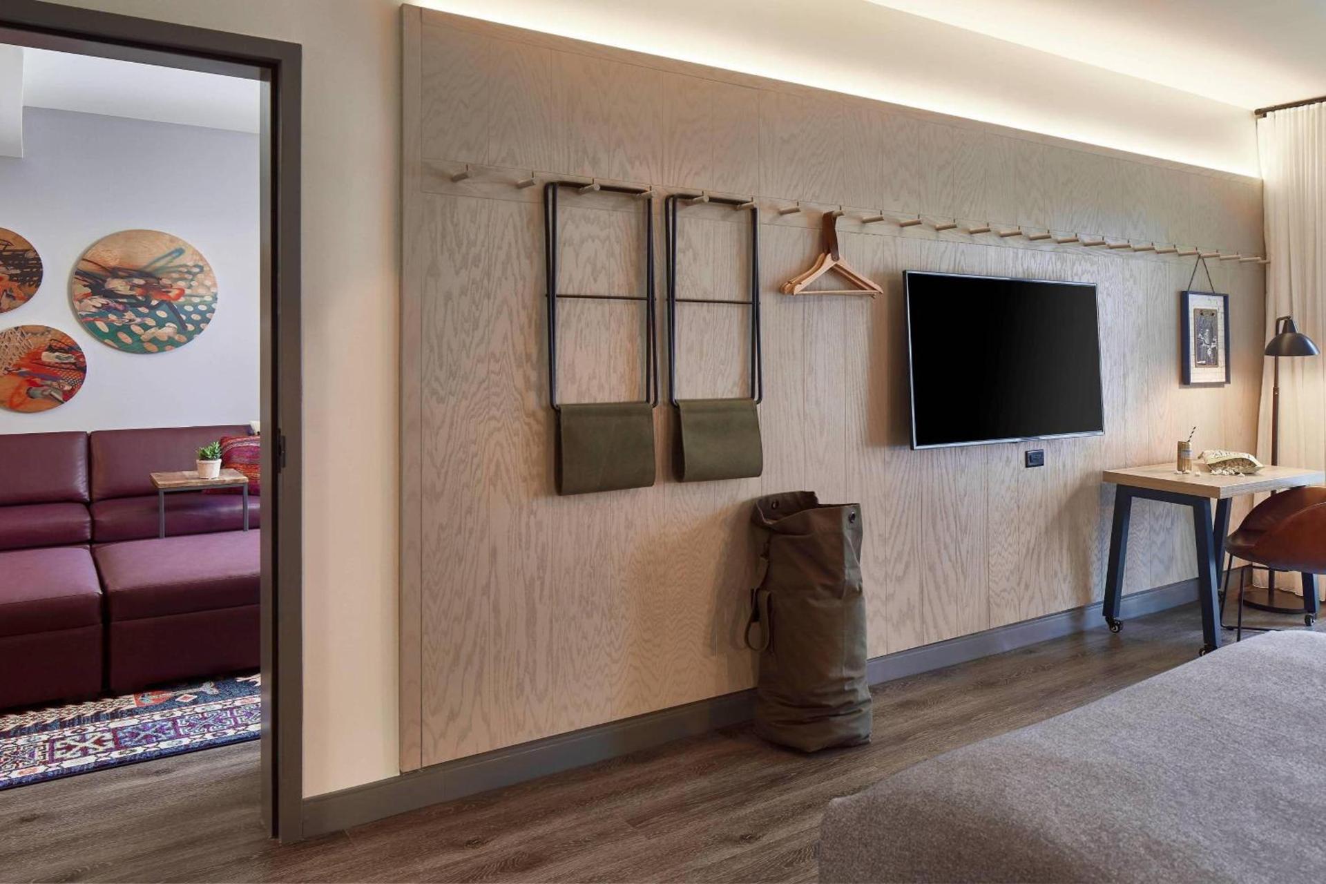 Moxy Atlanta Midtown photo 29