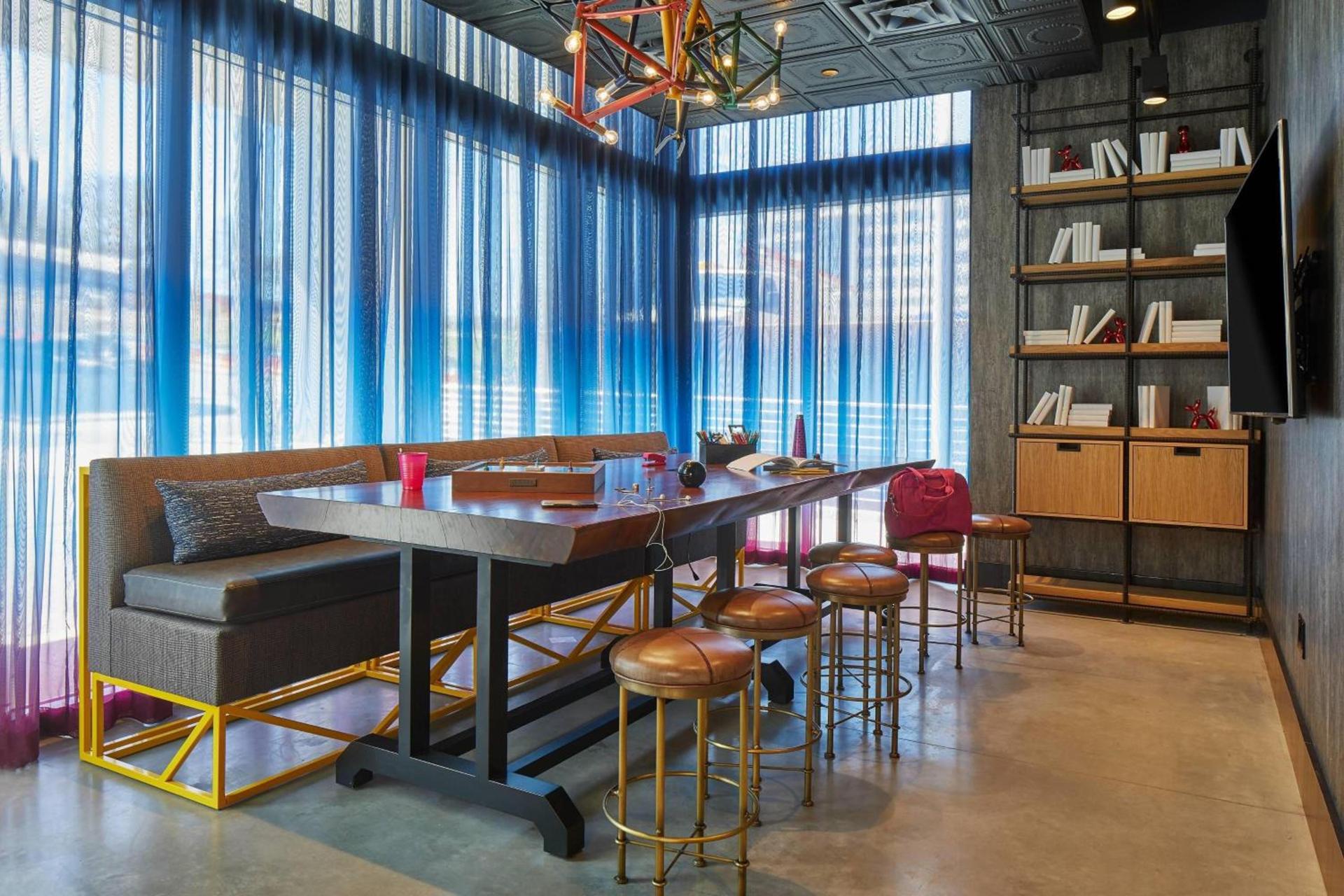 Moxy Atlanta Midtown photo 58