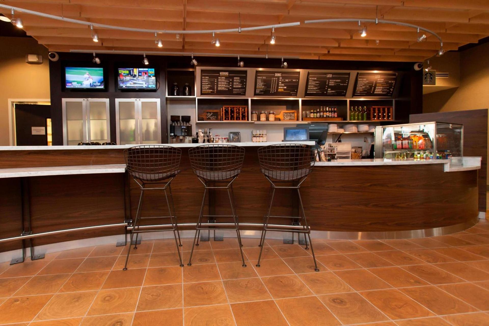 Courtyard by Marriott Houston City Place photo 25