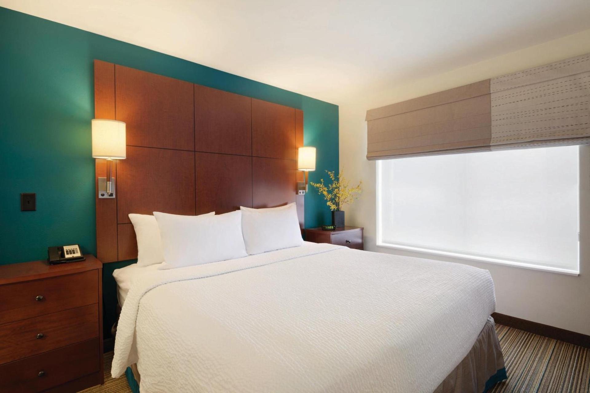 Residence Inn Bismarck North photo 8