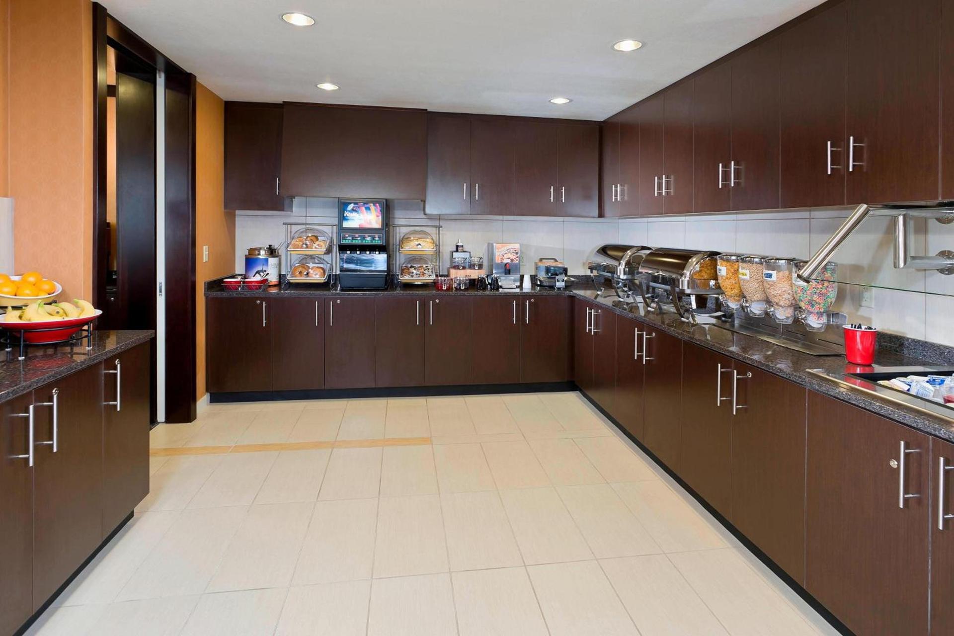 Residence Inn Bismarck North photo 16