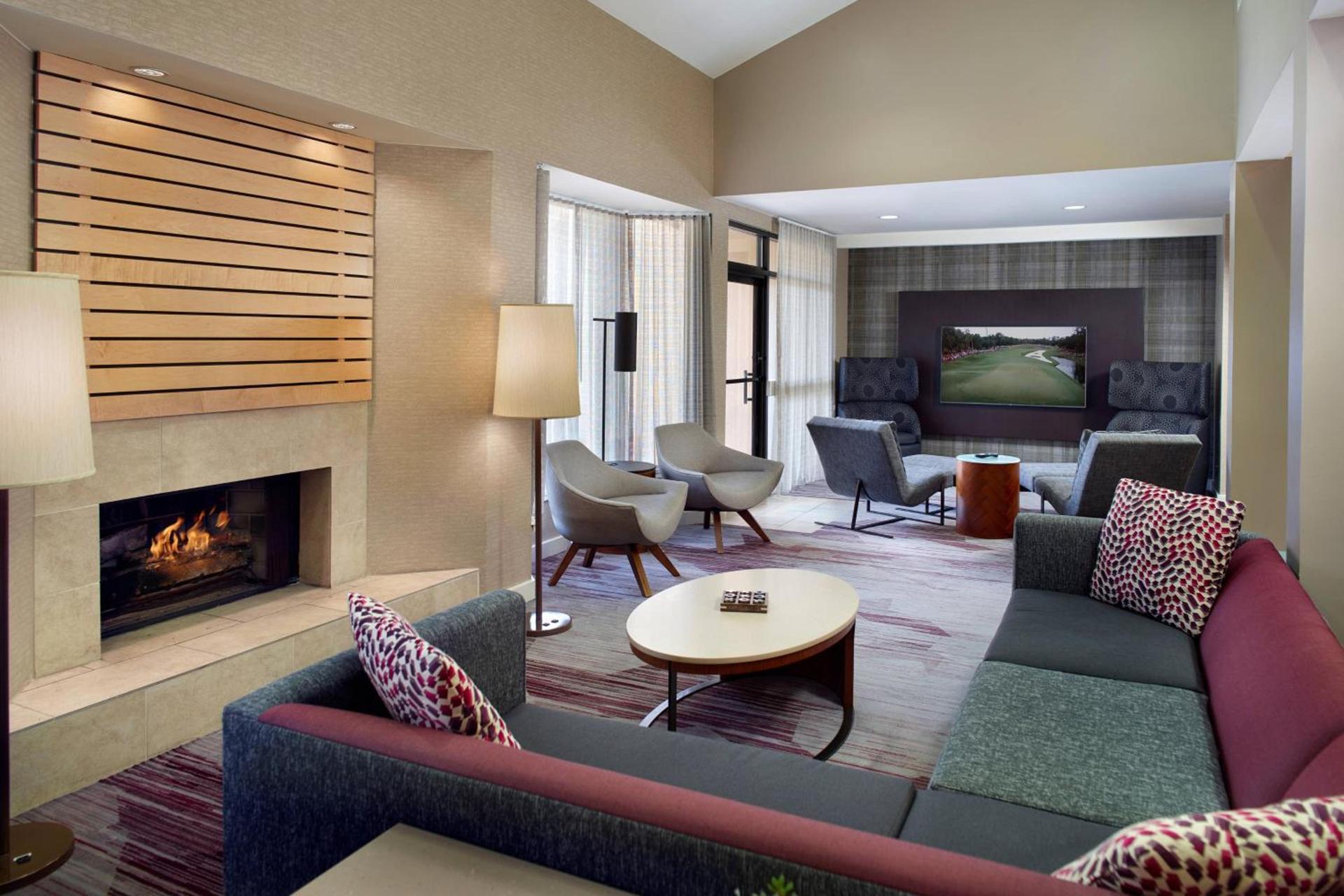 Courtyard by Marriott Fayetteville photo 25
