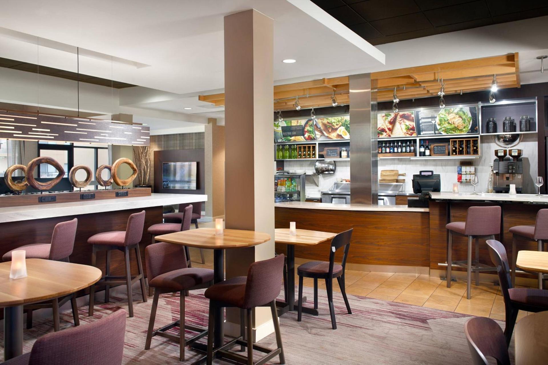 Courtyard by Marriott Fayetteville photo 3