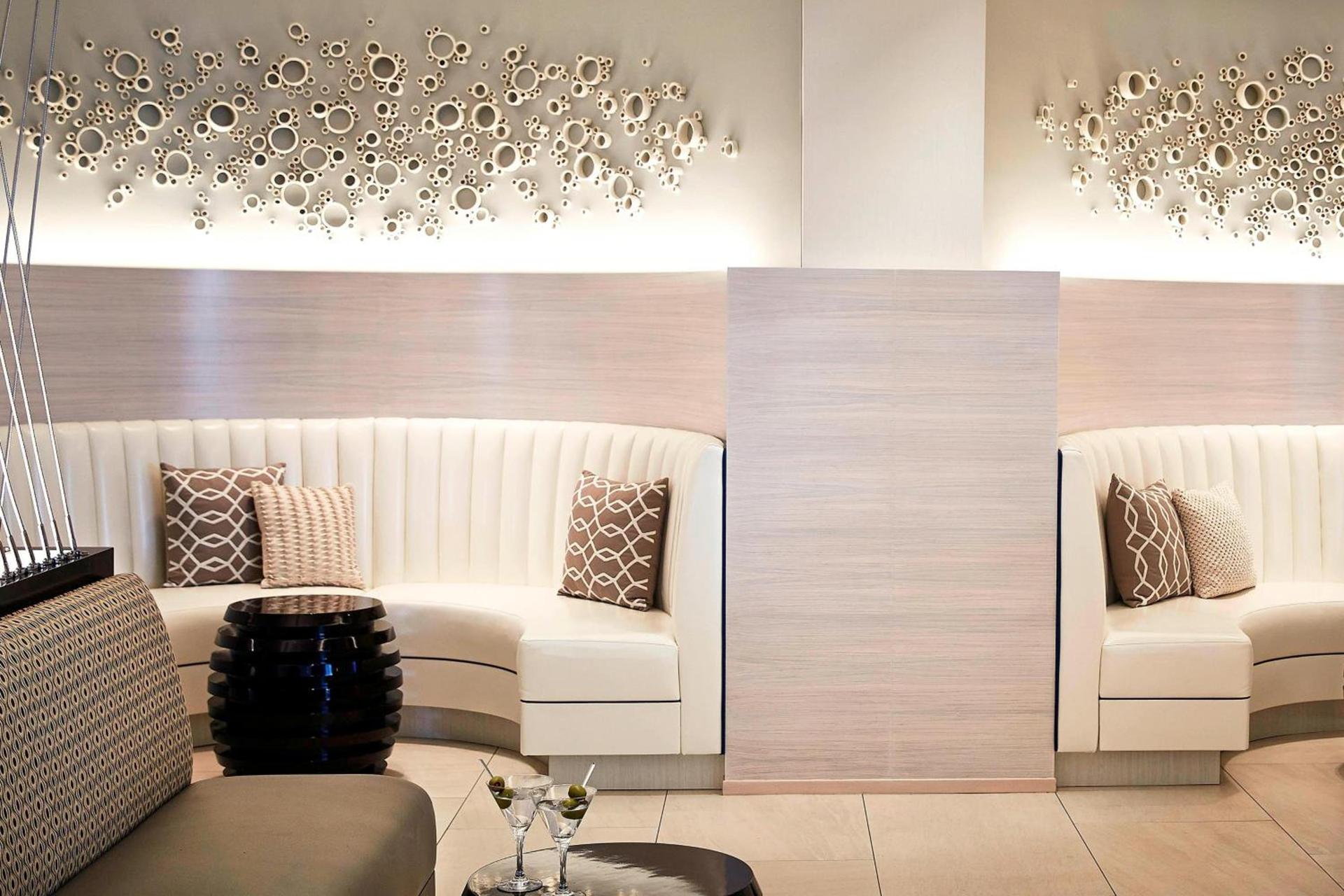 Irvine Marriott photo 44