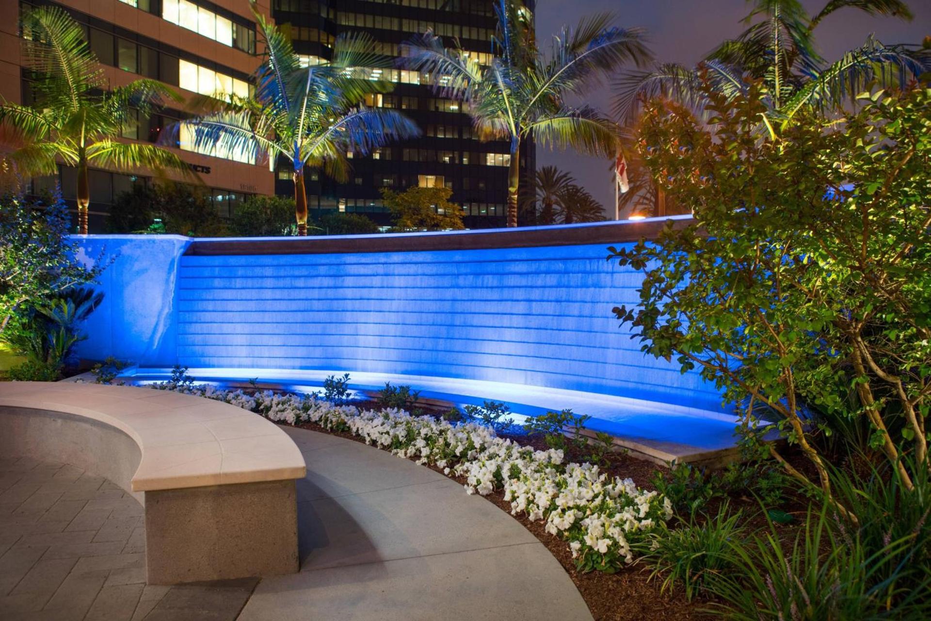 Irvine Marriott photo 2