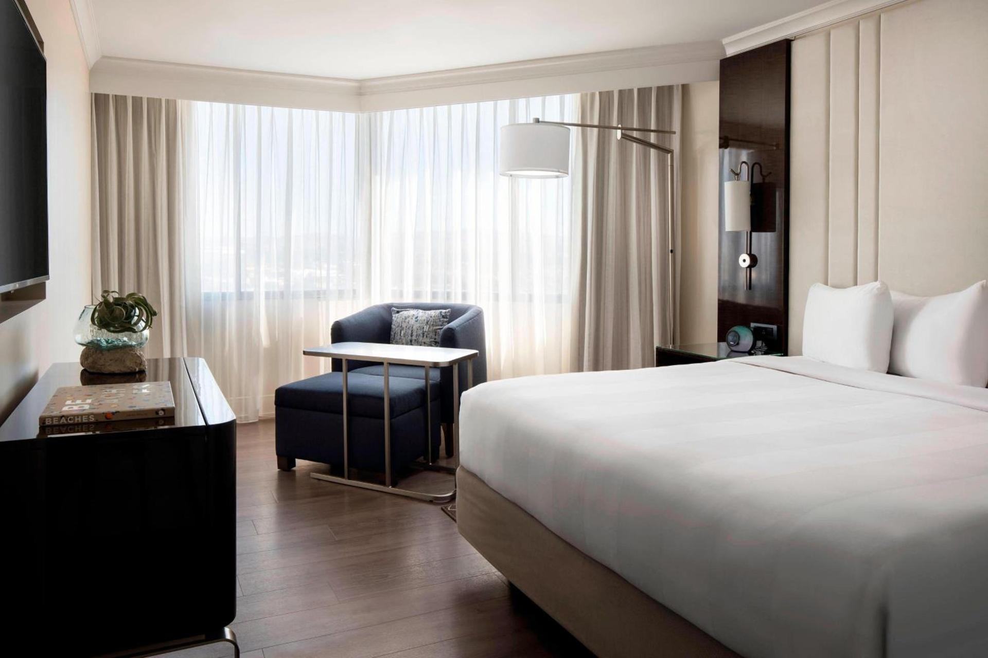 Irvine Marriott photo 19