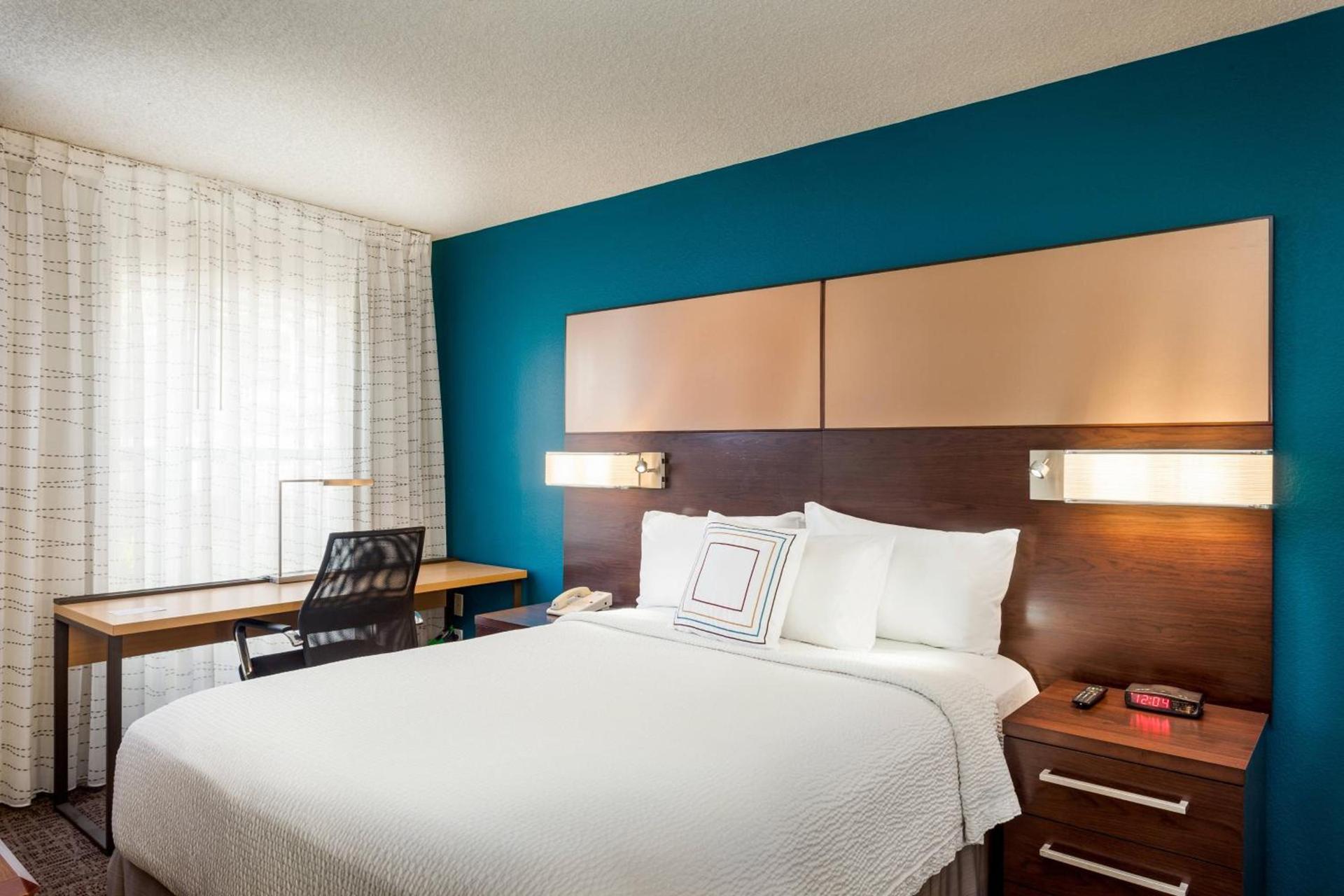 Residence Inn by Marriott Las Vegas Henderson/Green Valley photo 8