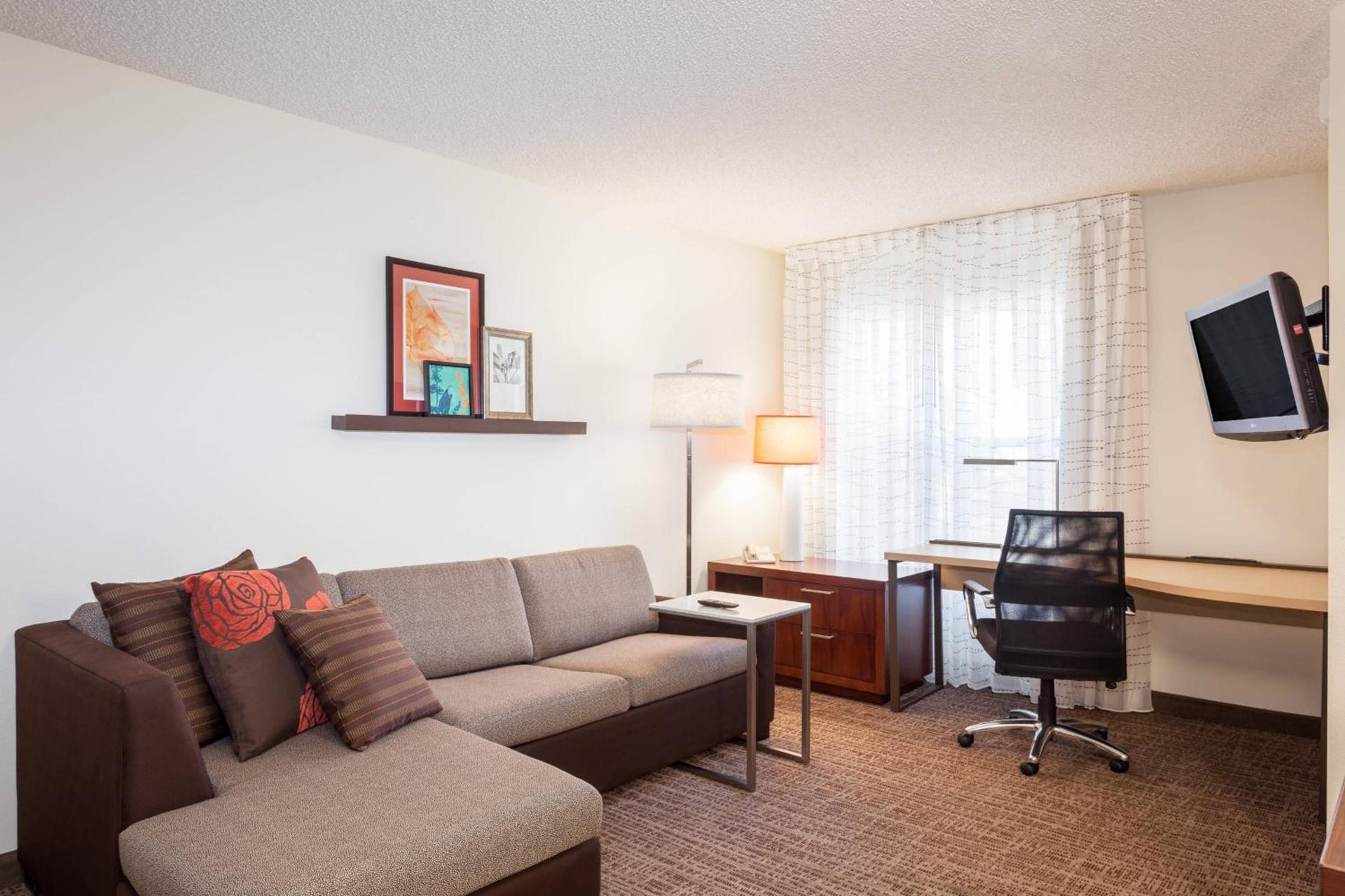 Residence Inn by Marriott Las Vegas Henderson/Green Valley photo 11
