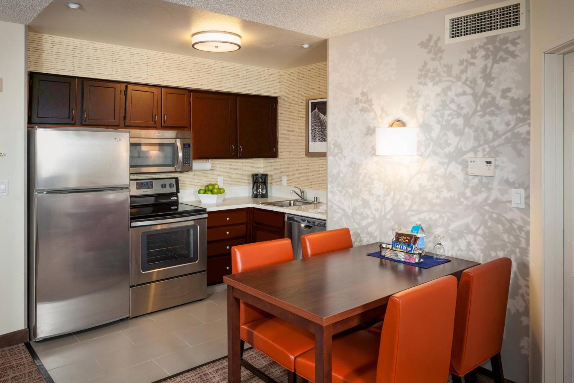Residence Inn by Marriott Las Vegas Henderson/Green Valley photo 13