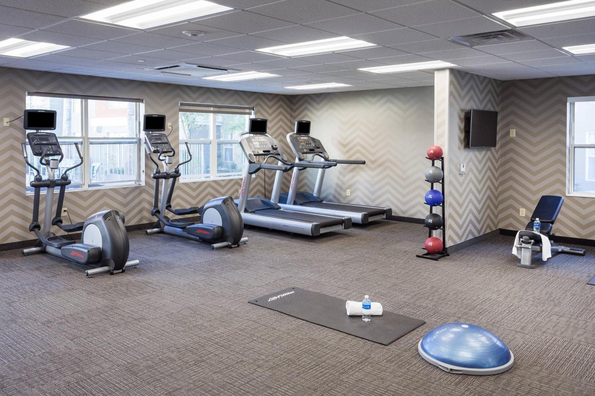 Residence Inn by Marriott Las Vegas Henderson/Green Valley photo 27