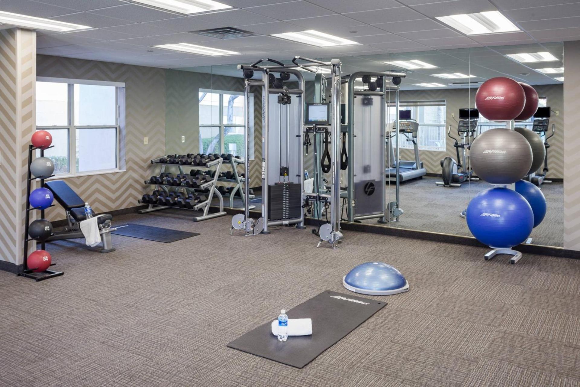 Residence Inn by Marriott Las Vegas Henderson/Green Valley photo 28