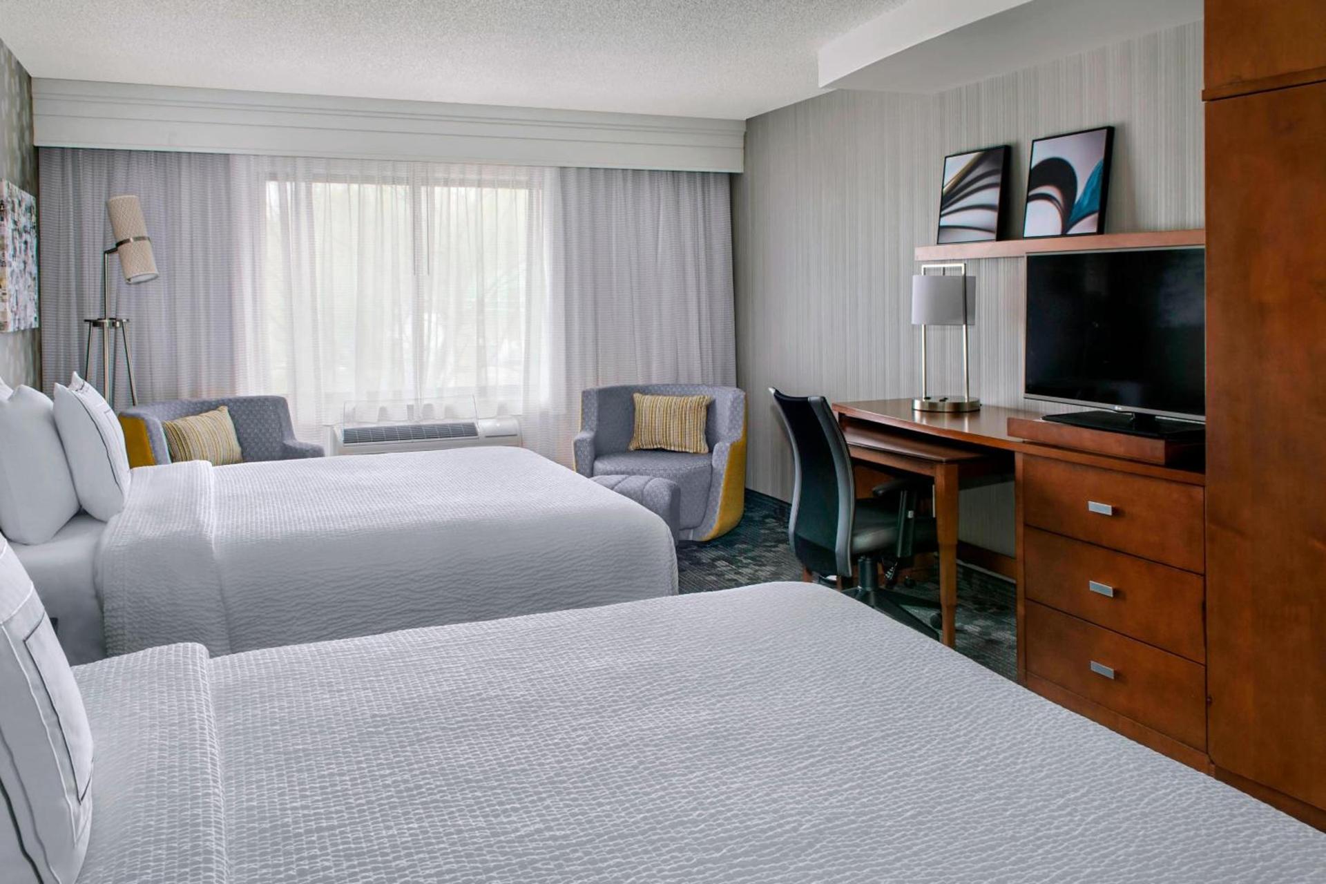 Courtyard by Marriott Paramus photo 7