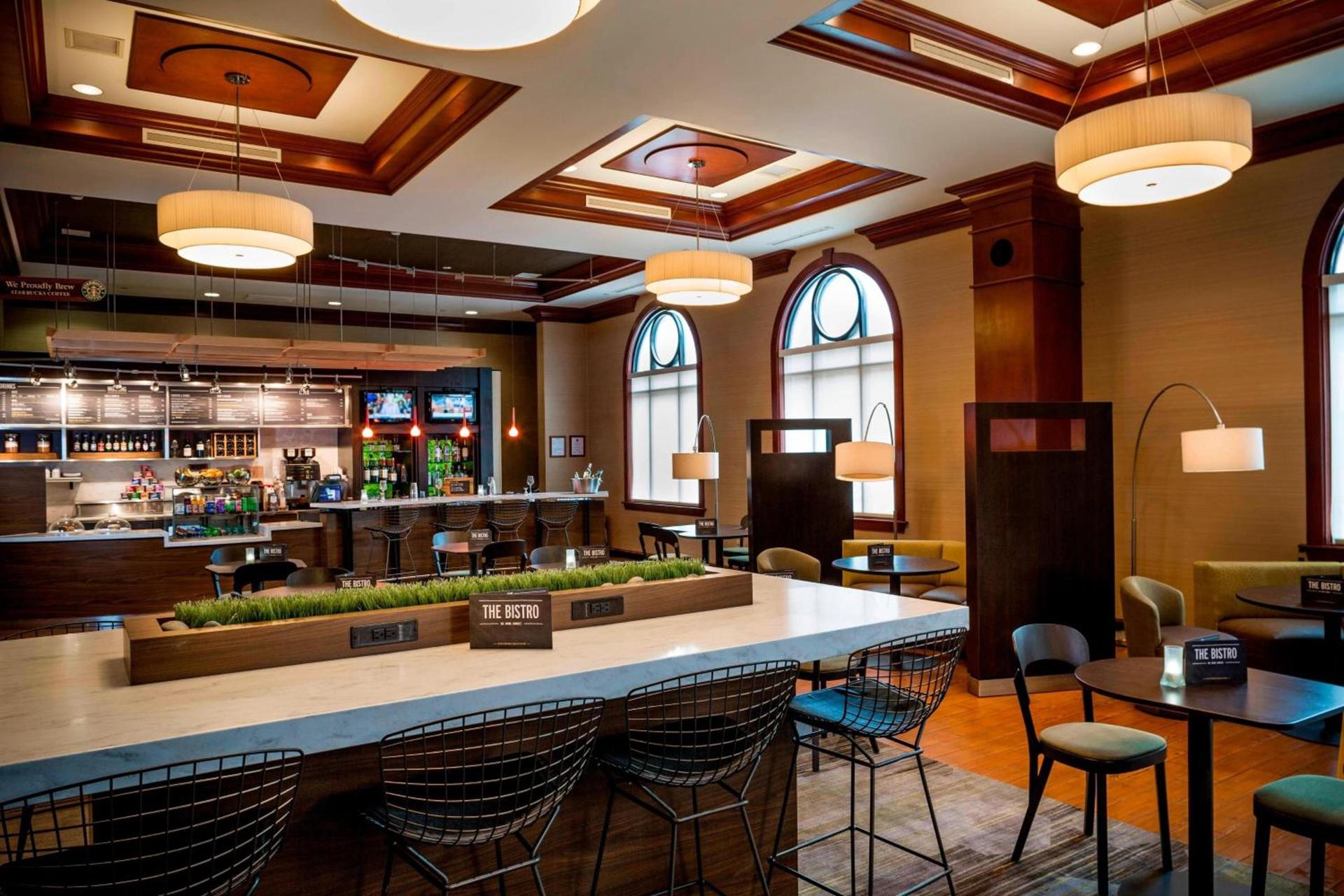 Courtyard by Marriott Norfolk Downtown photo 14