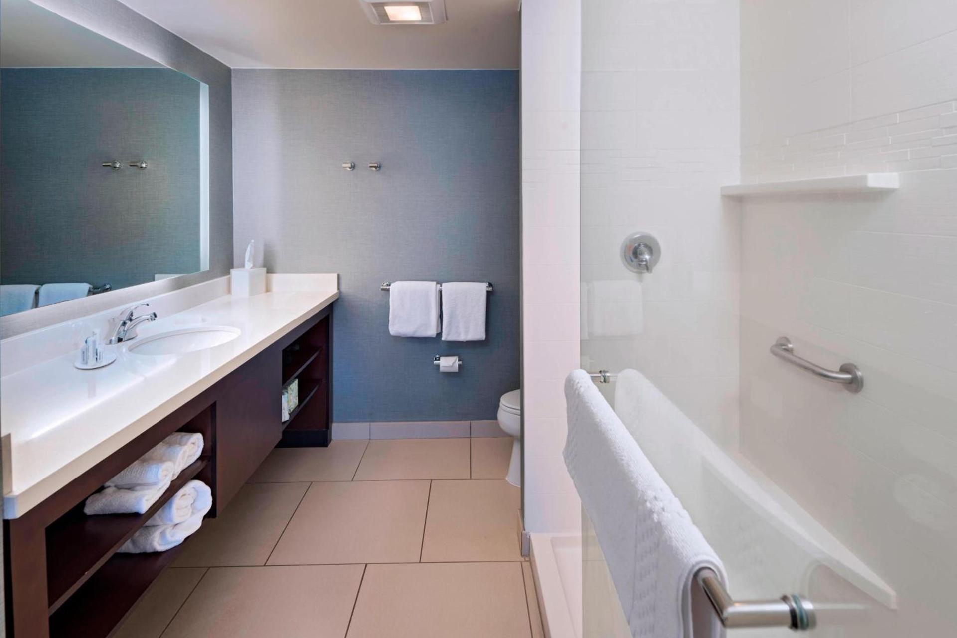 Residence Inn by Marriott Omaha West photo 17