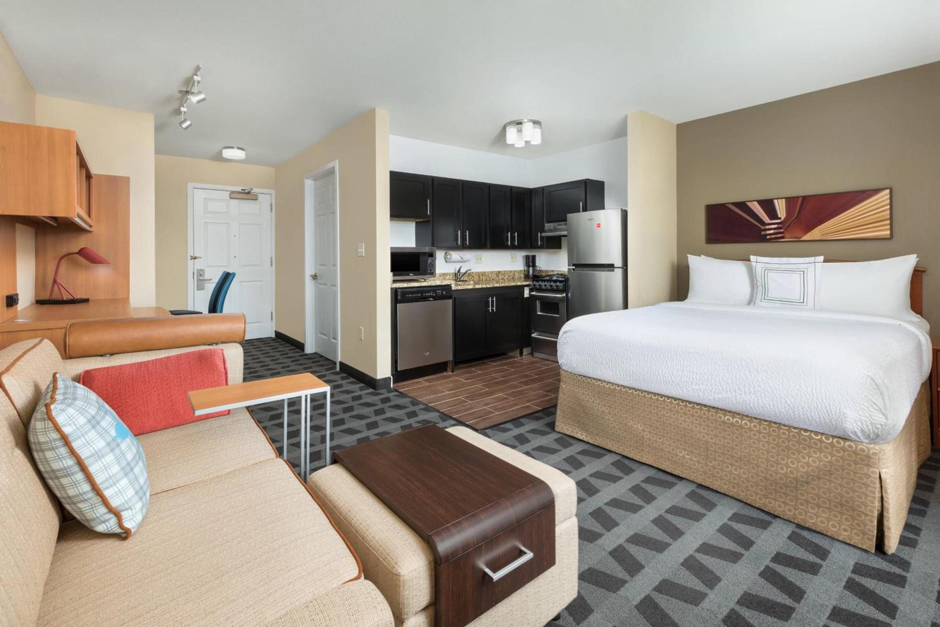 MainStay Suites Mt Laurel - Philadelphia photo 45